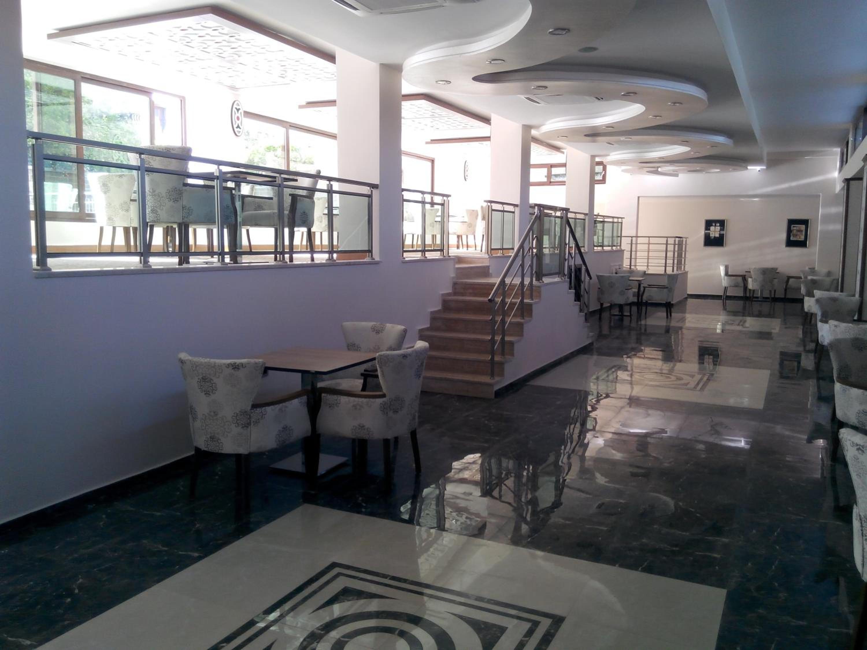 Malahit Exclusive City Hotel - Image 34