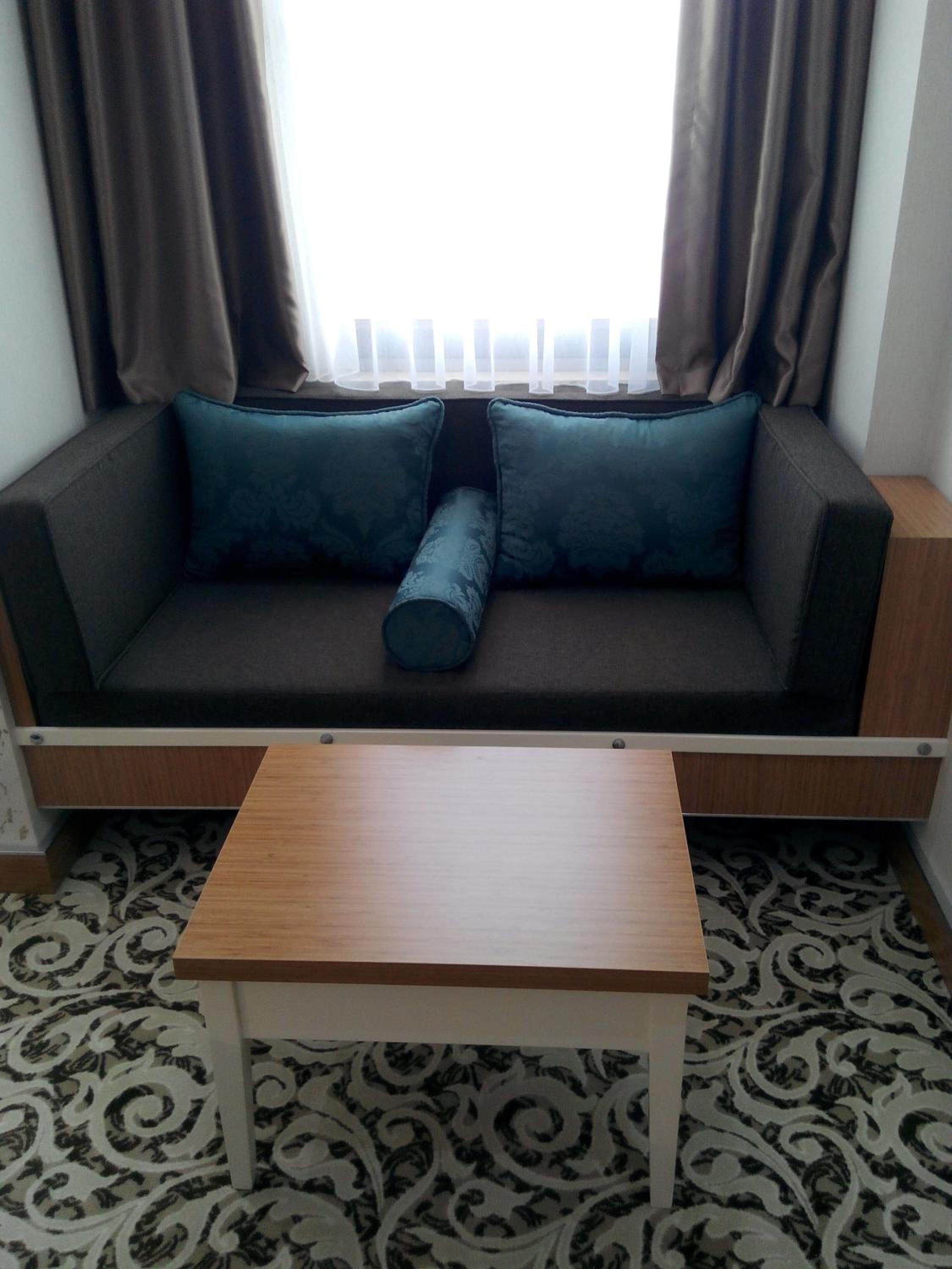 Malahit Exclusive City Hotel - Image 46