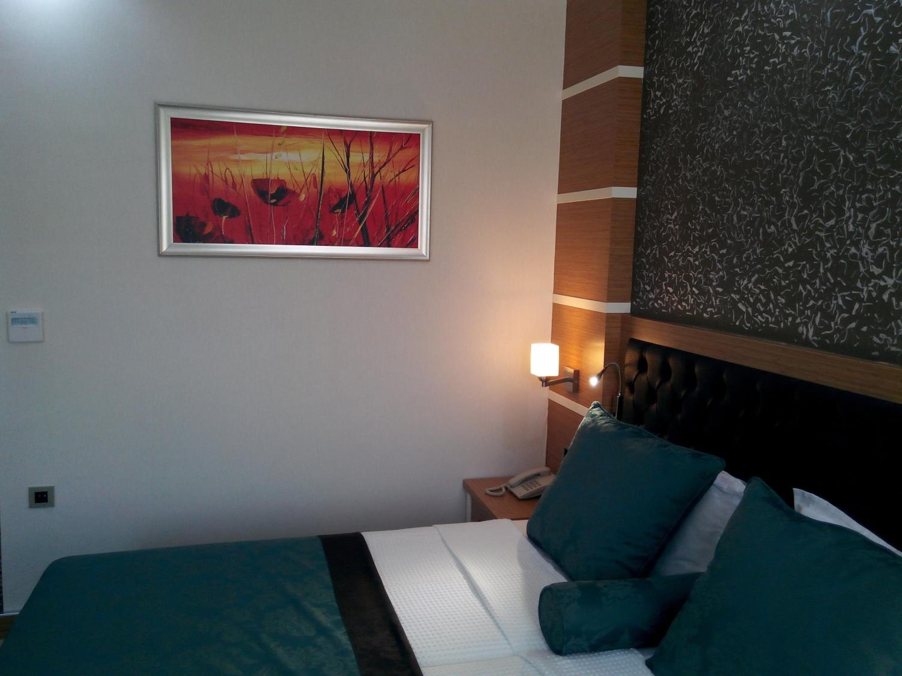 Malahit Exclusive City Hotel - Image 44