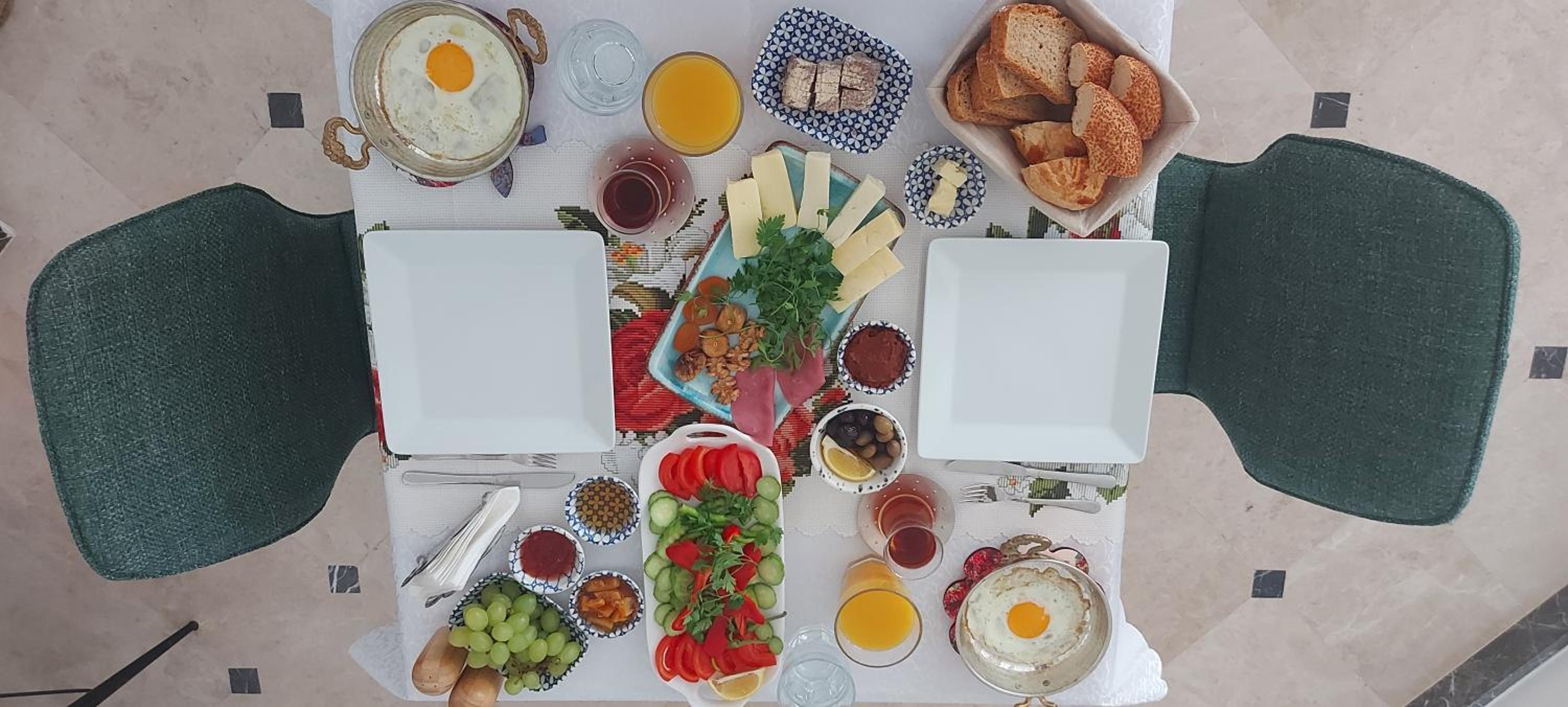 AtaÇesme Otel - Image 11