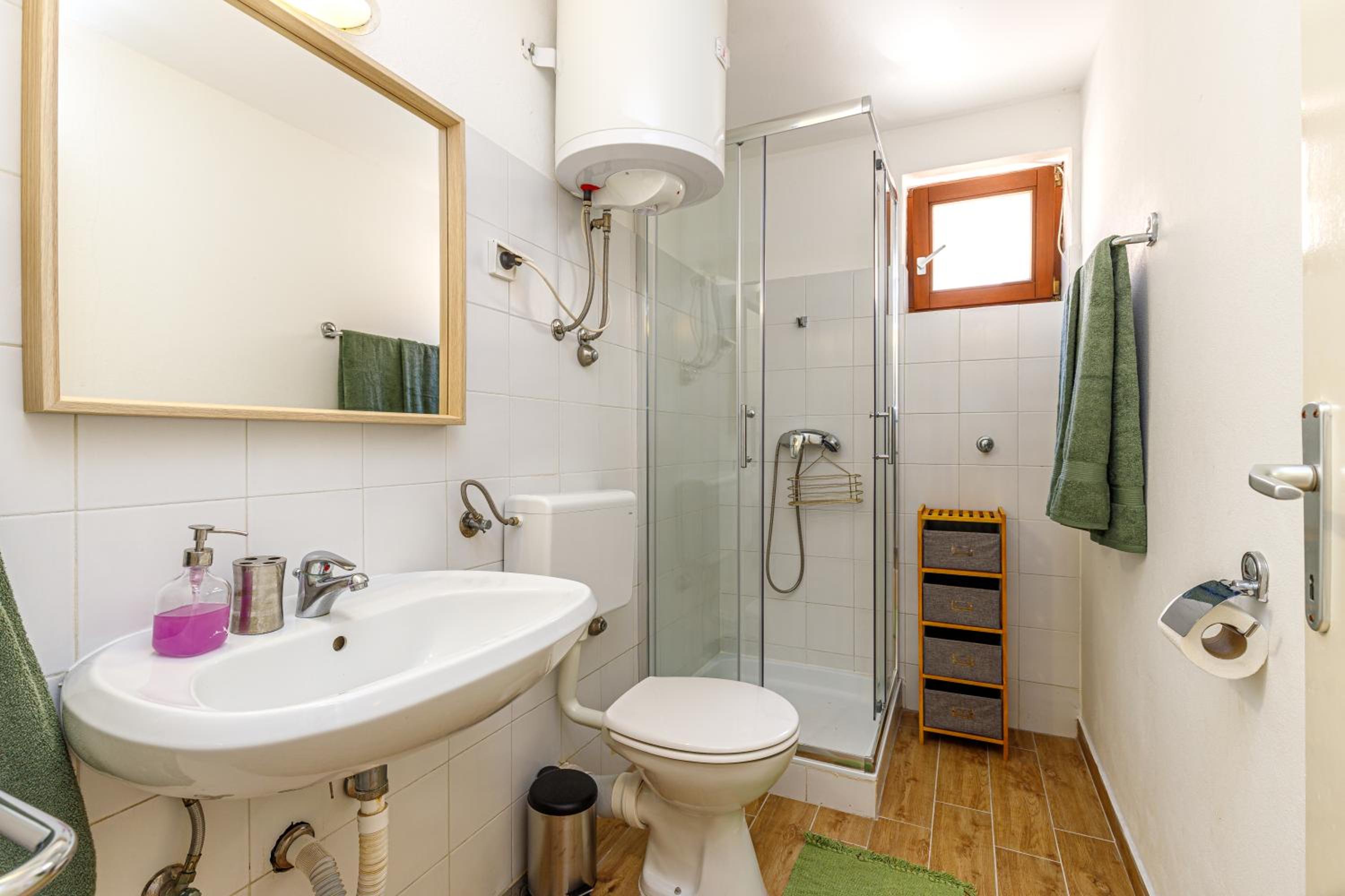 Al Mare Apartments