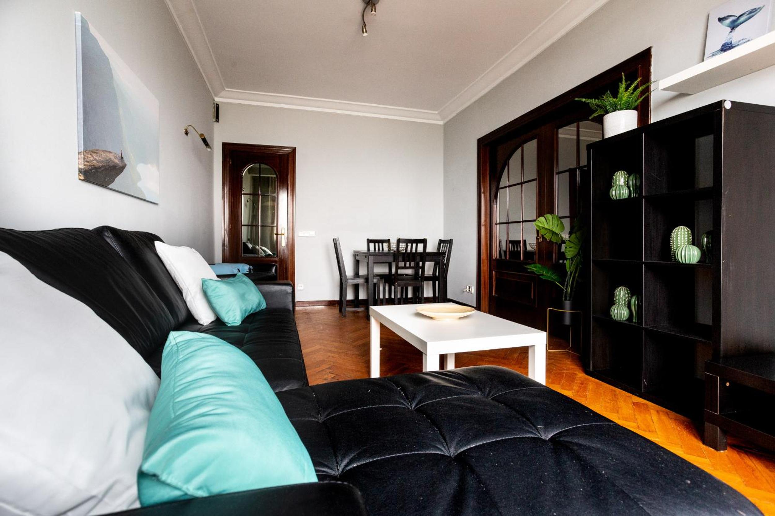 GRAN APARTAMENTO EN PRIMERA LINEA DE PLAYA