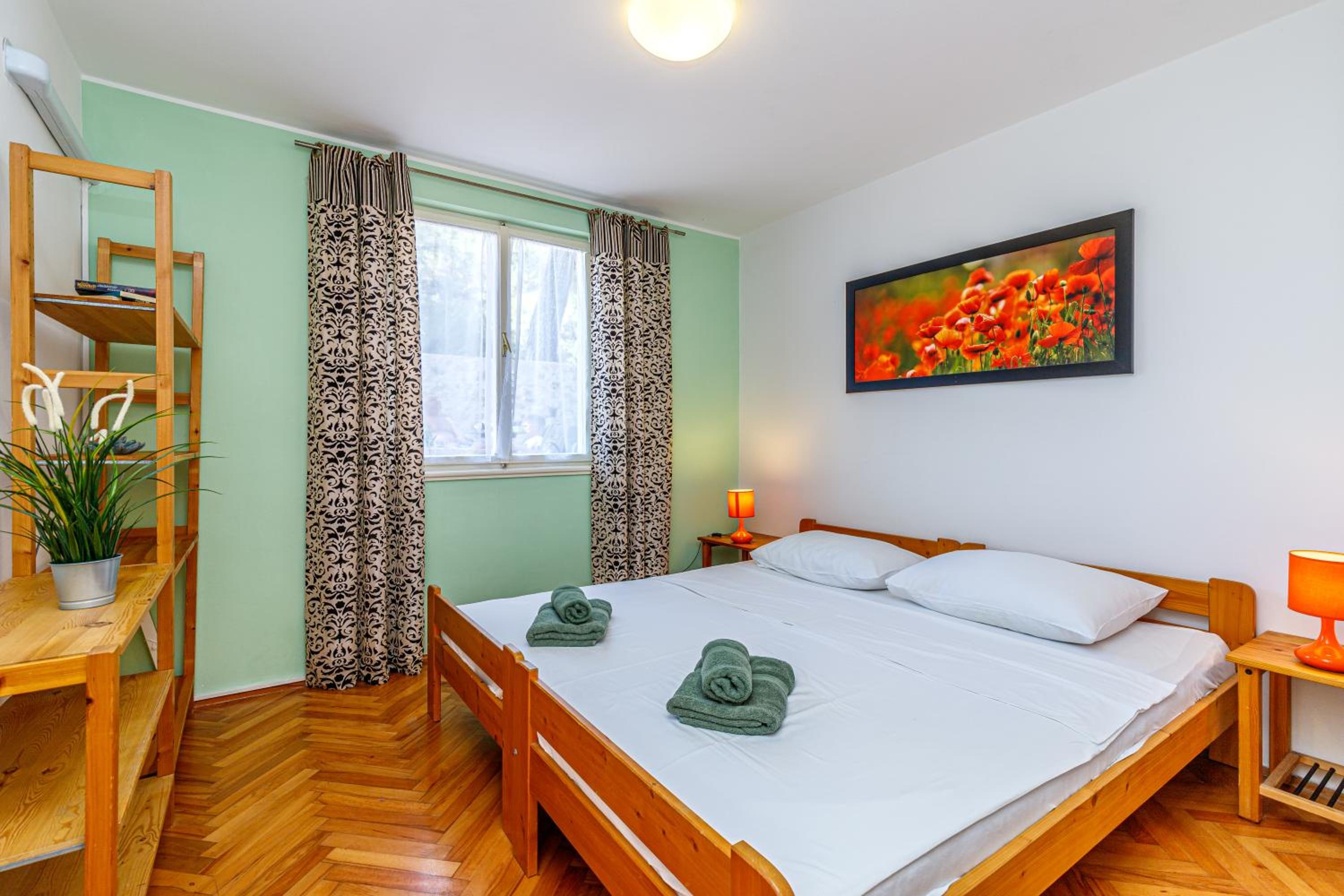 Al Mare Apartments