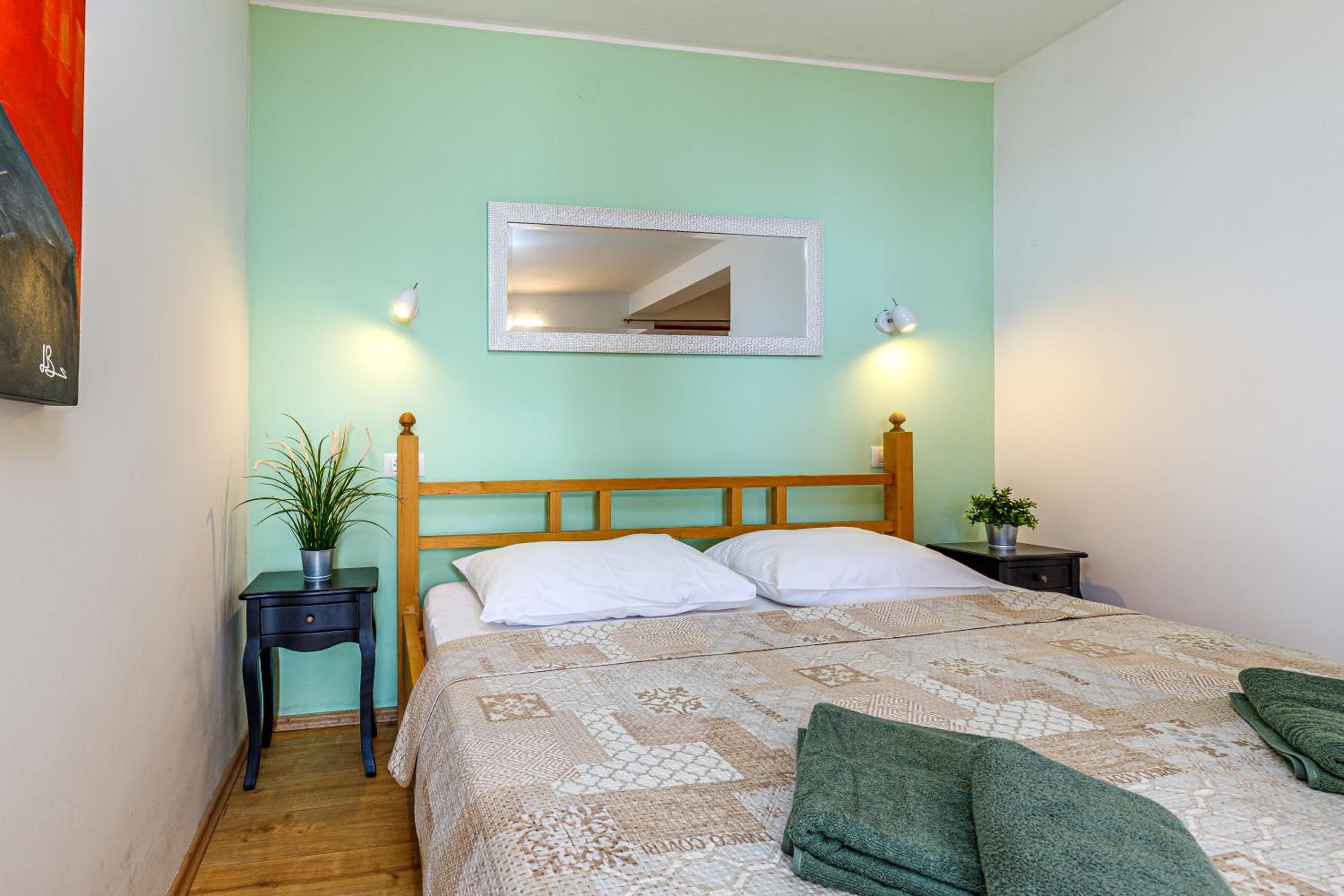 Al Mare Apartments