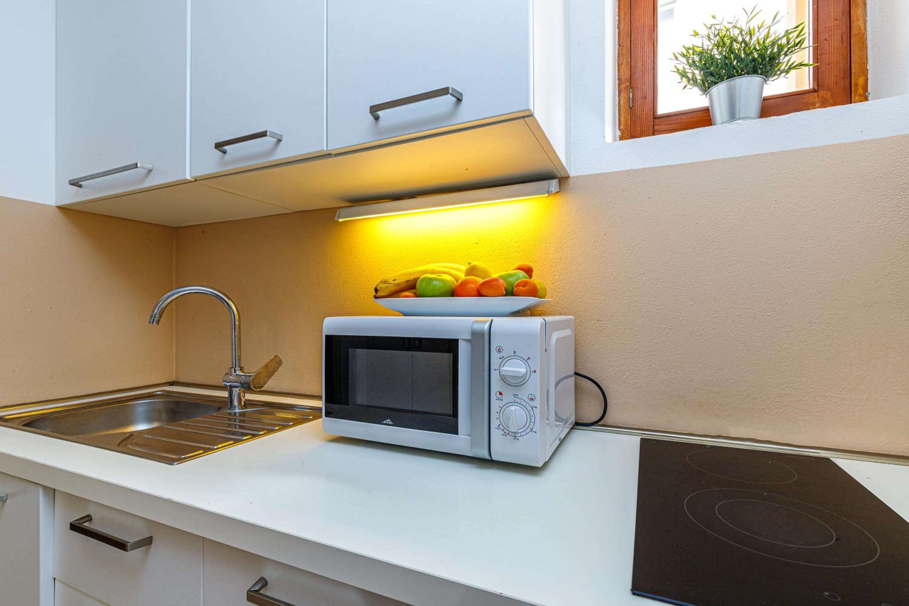 Al Mare Apartments
