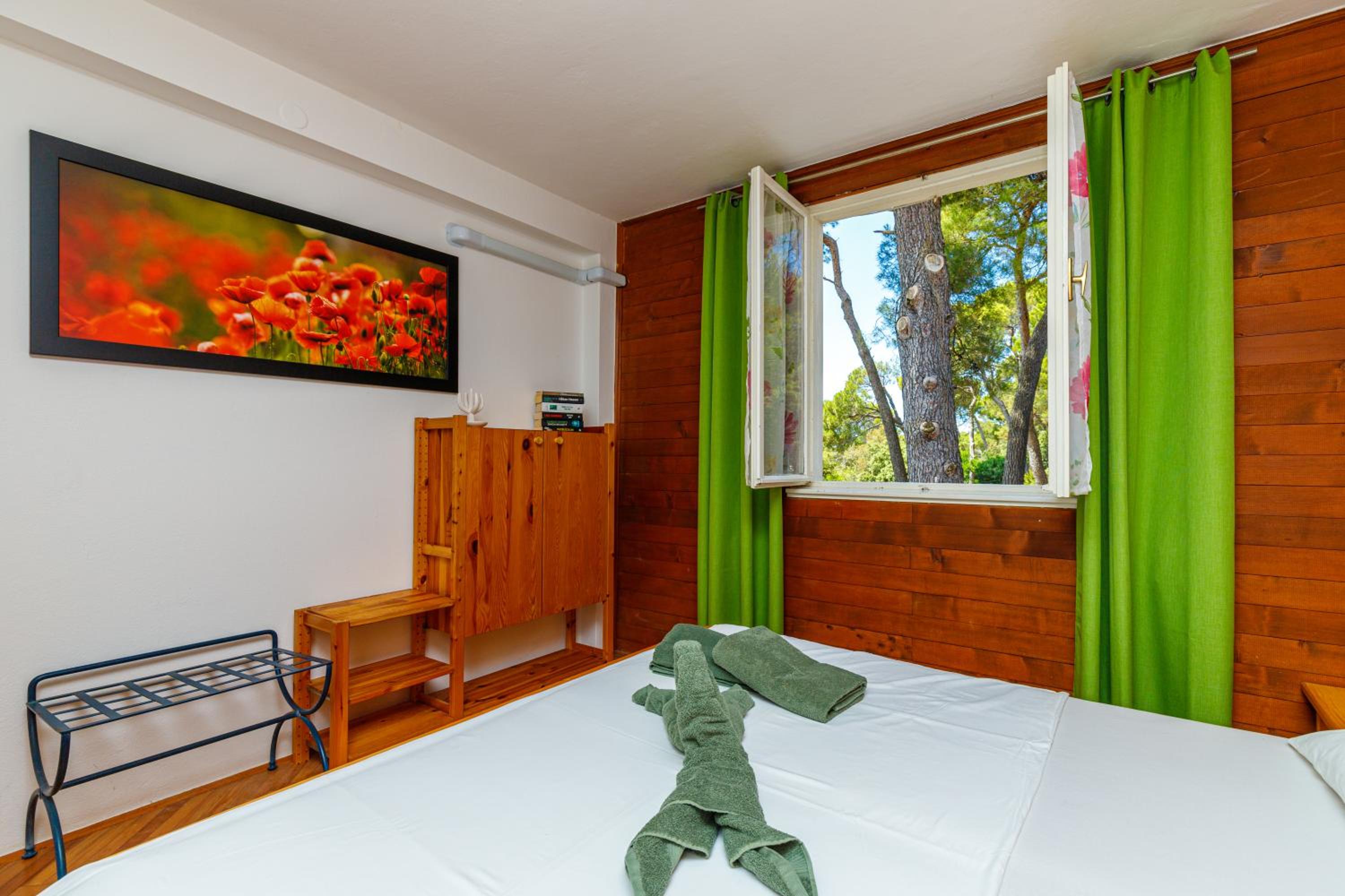Al Mare Apartments