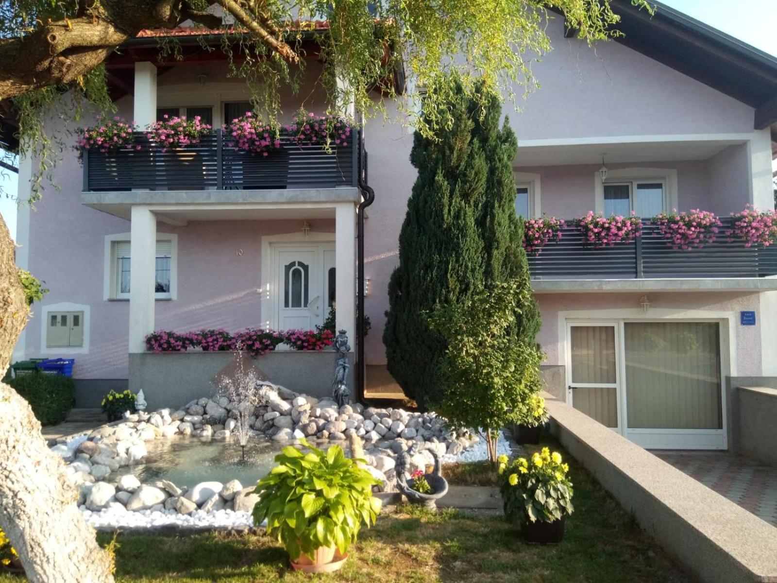 Apartman Karmen Gospić view 3