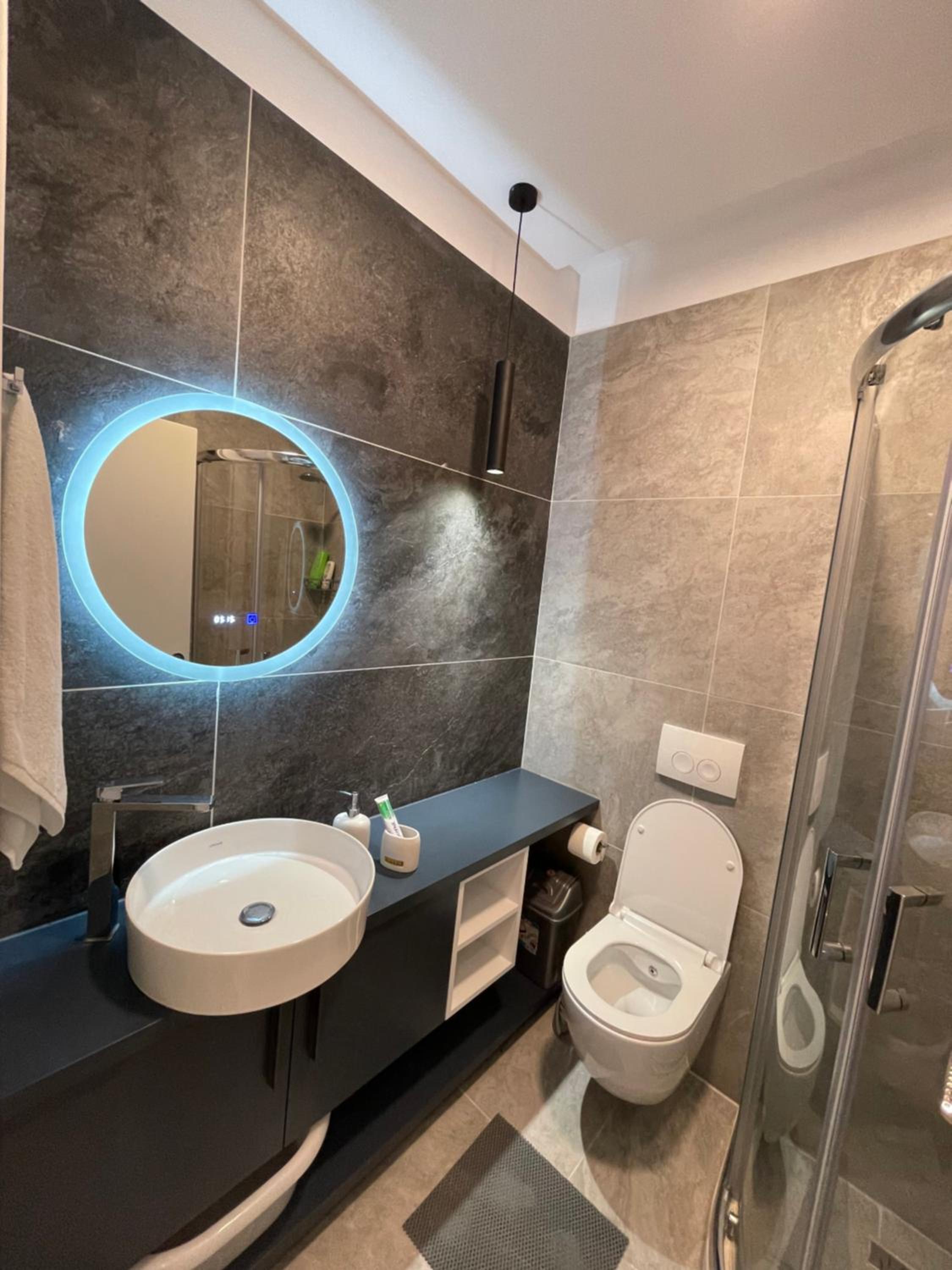 SEABREEZE Lungomare Vlore photo 5