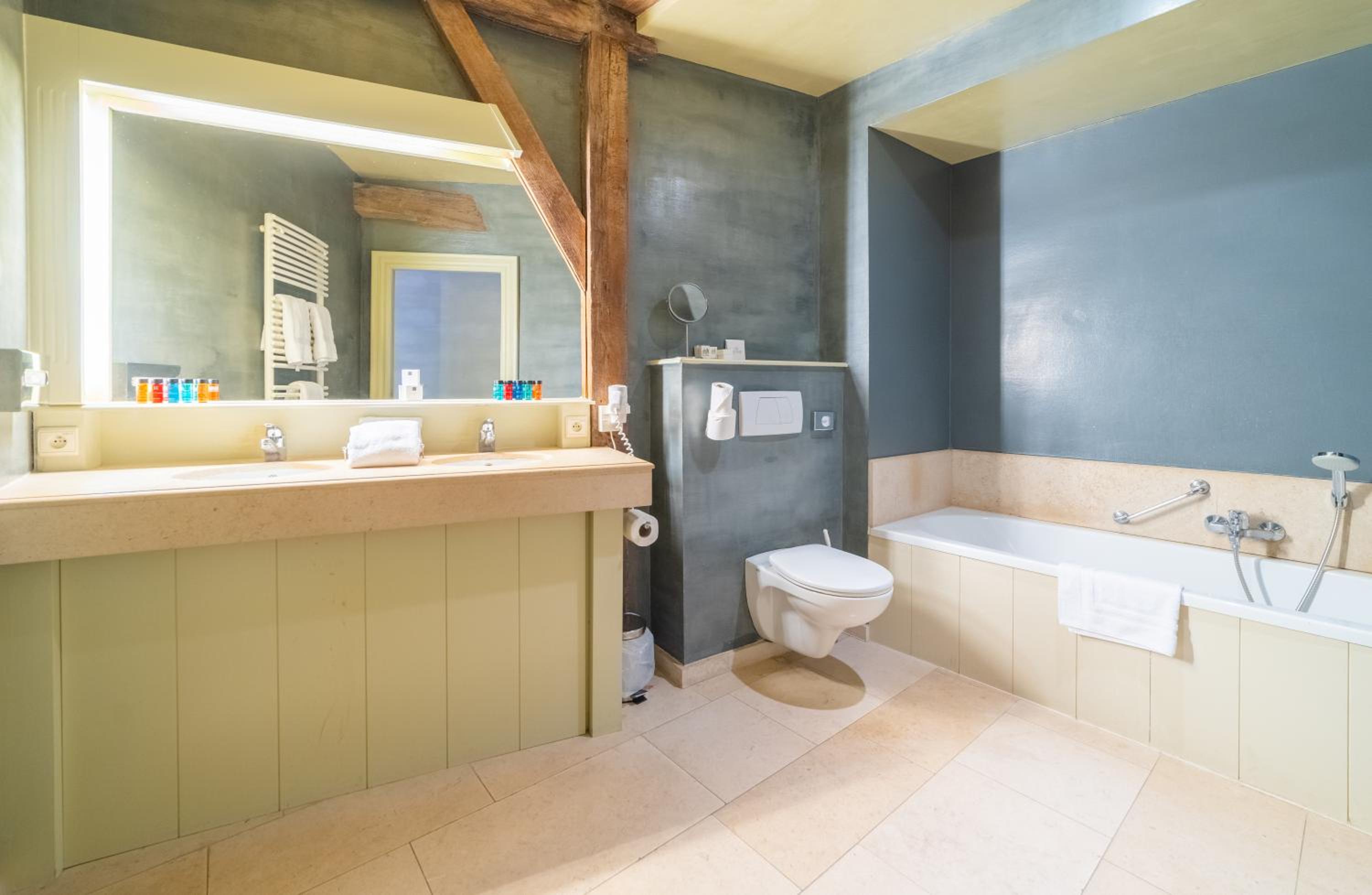 Bruges Vacations - Hotel Ter Brughe by CW Hotel Collection - Property Image 2