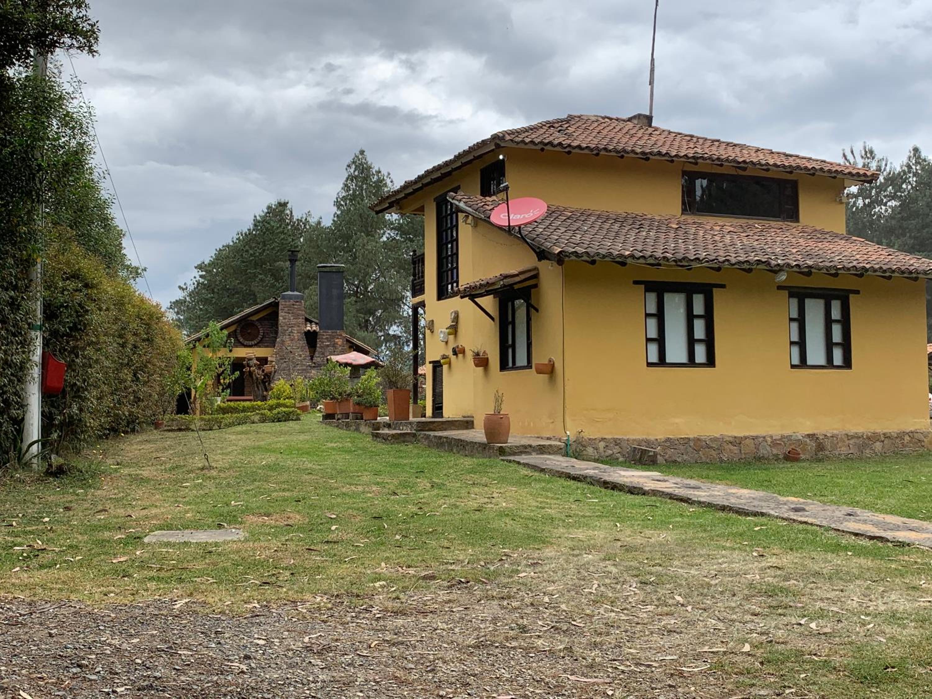 CASA CAMPESTRE VILLA SANTANA