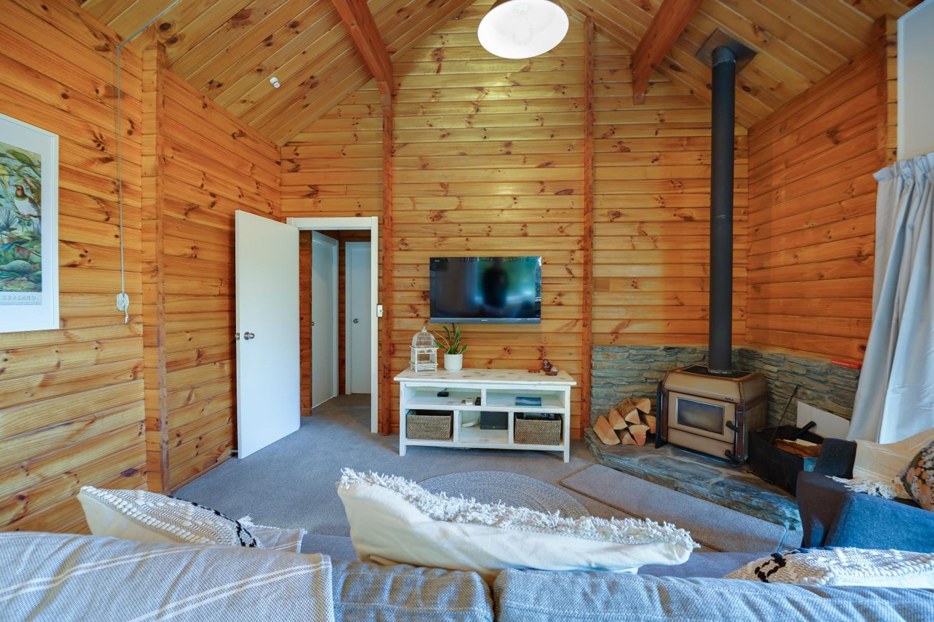 Alpine Hideaway - 2 bedroom view 2