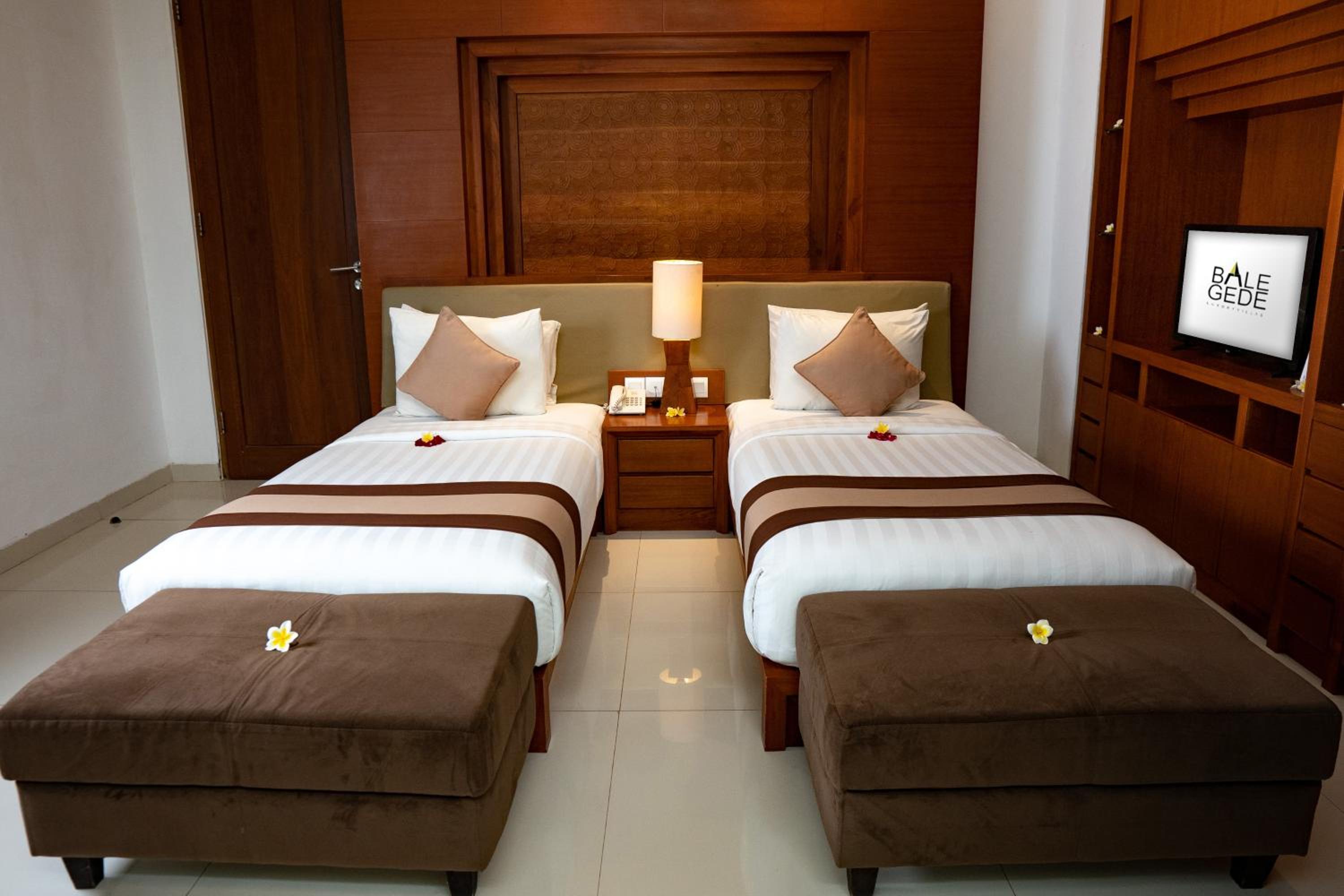 Bale Gede Luxury Villas