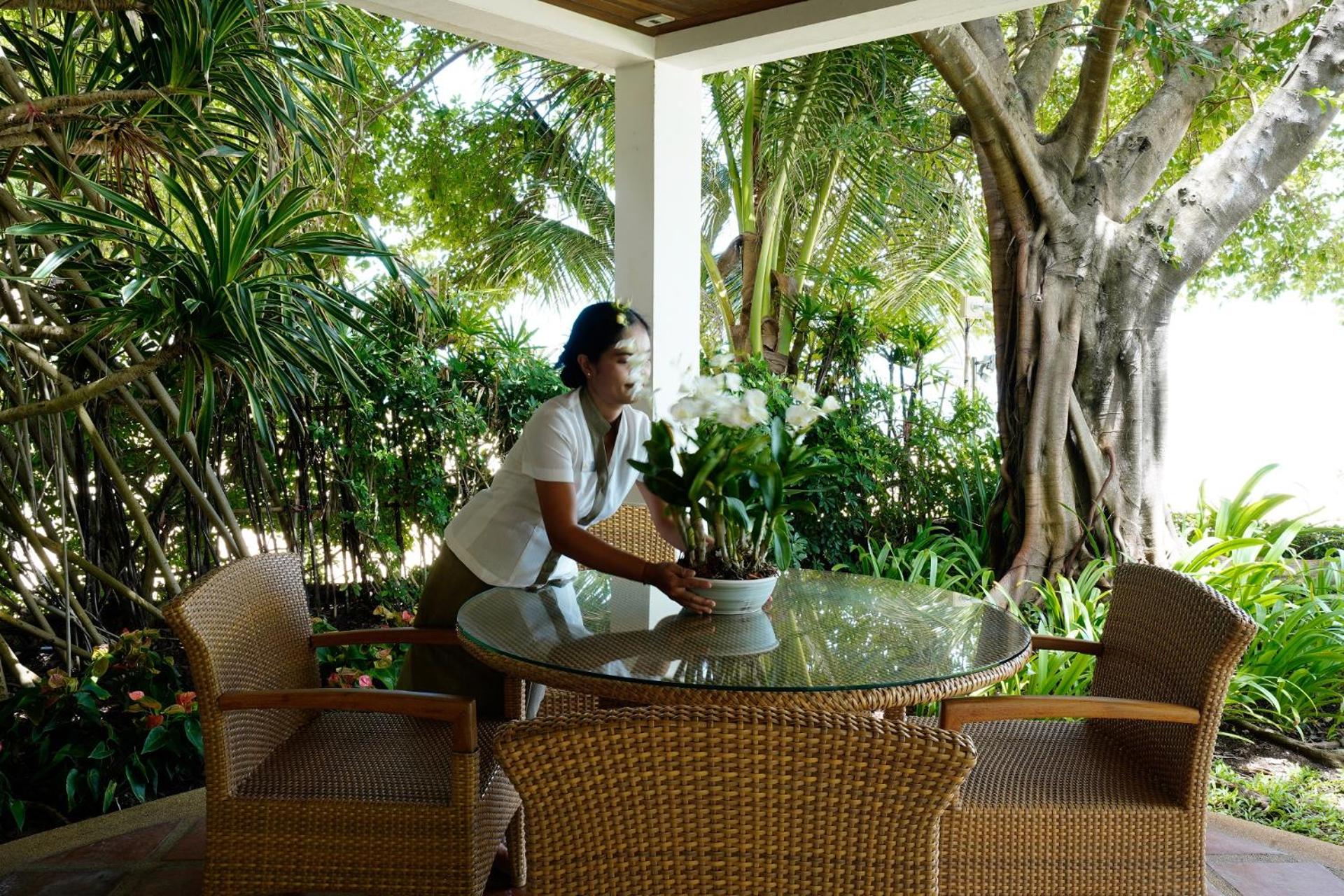 Miskawaan Beachfront Villas