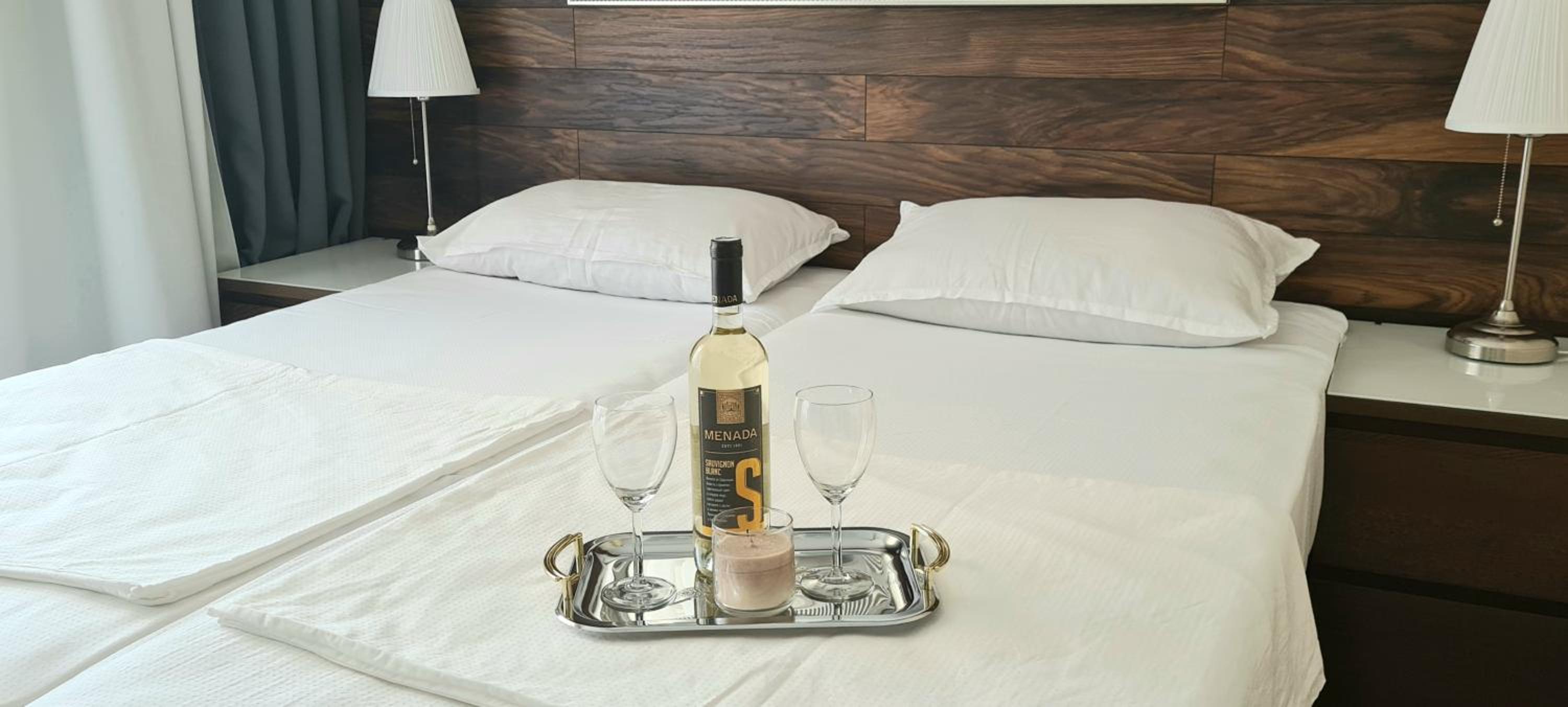 Valencia Gardens Luxury Studios