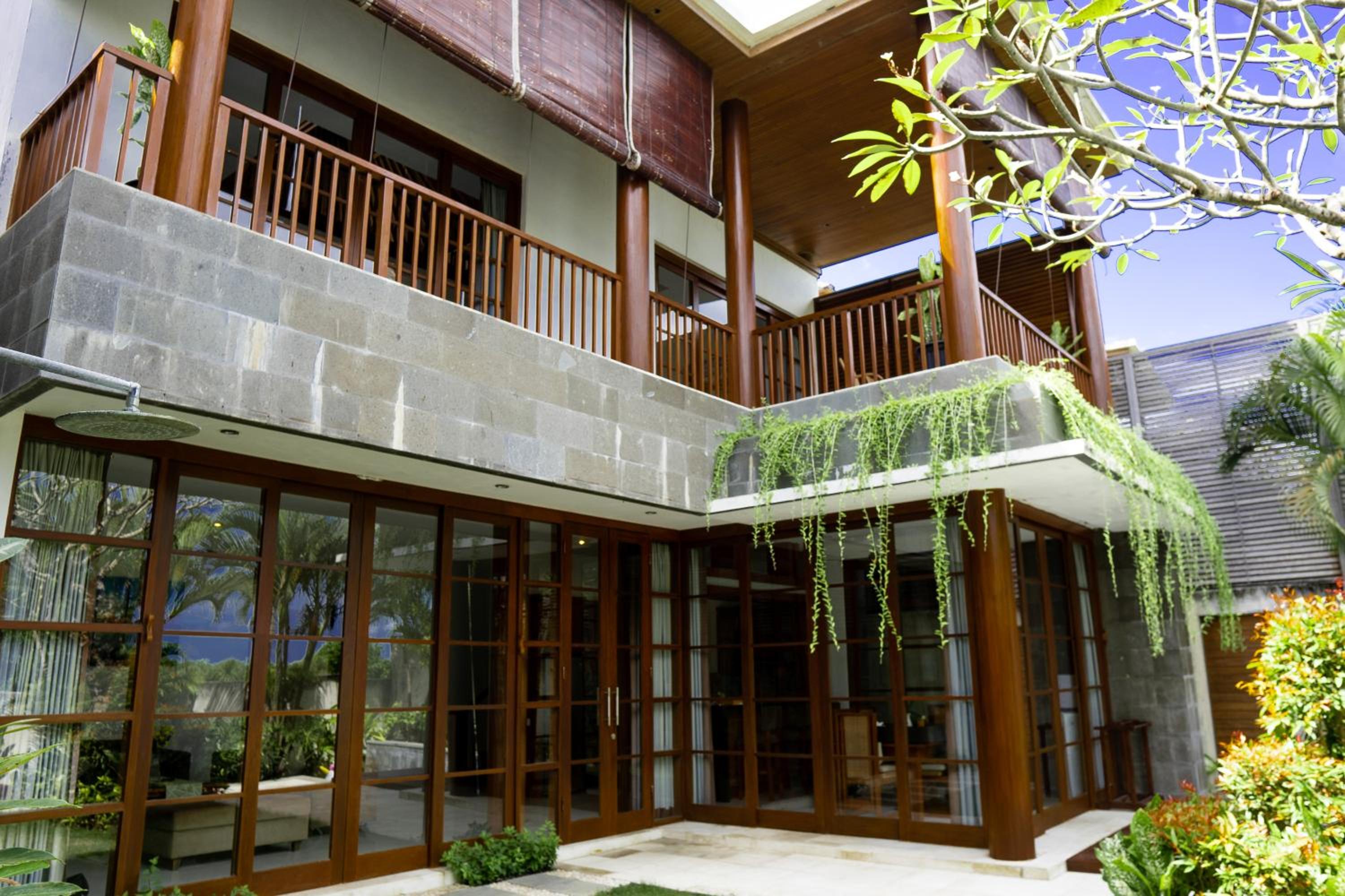 Bale Gede Luxury Villas