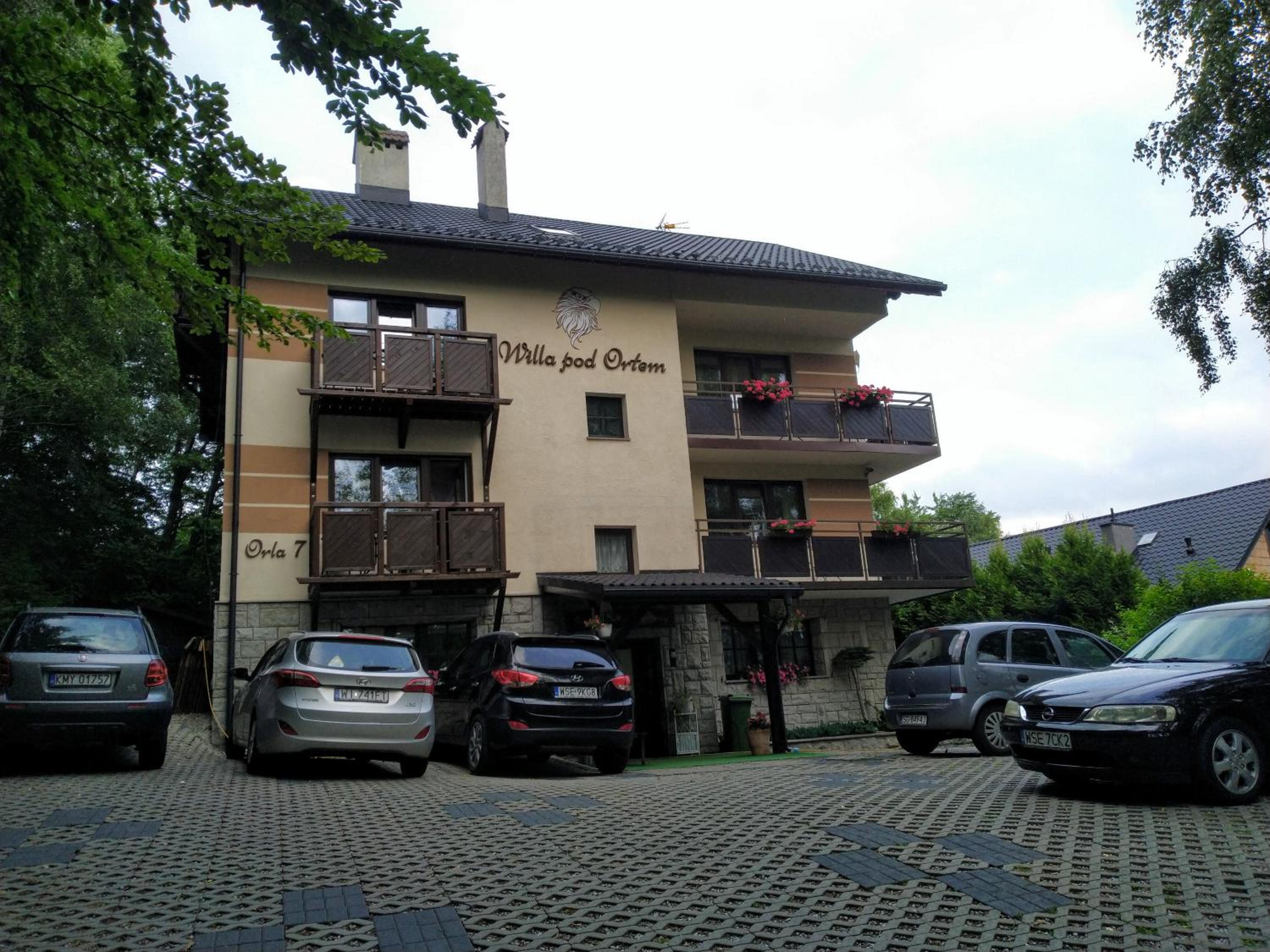 Photo 11