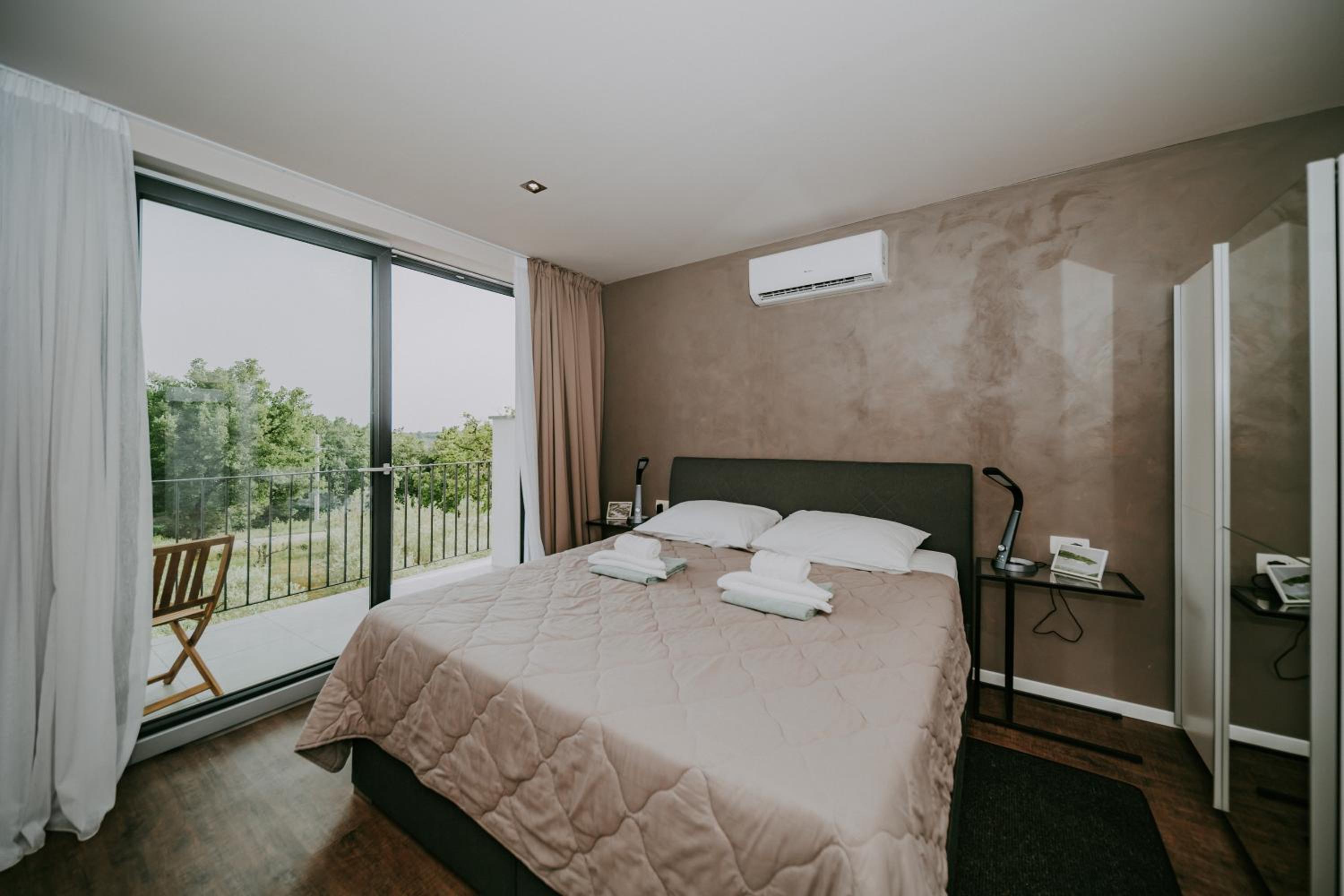 Villa Laurus Residence view 3