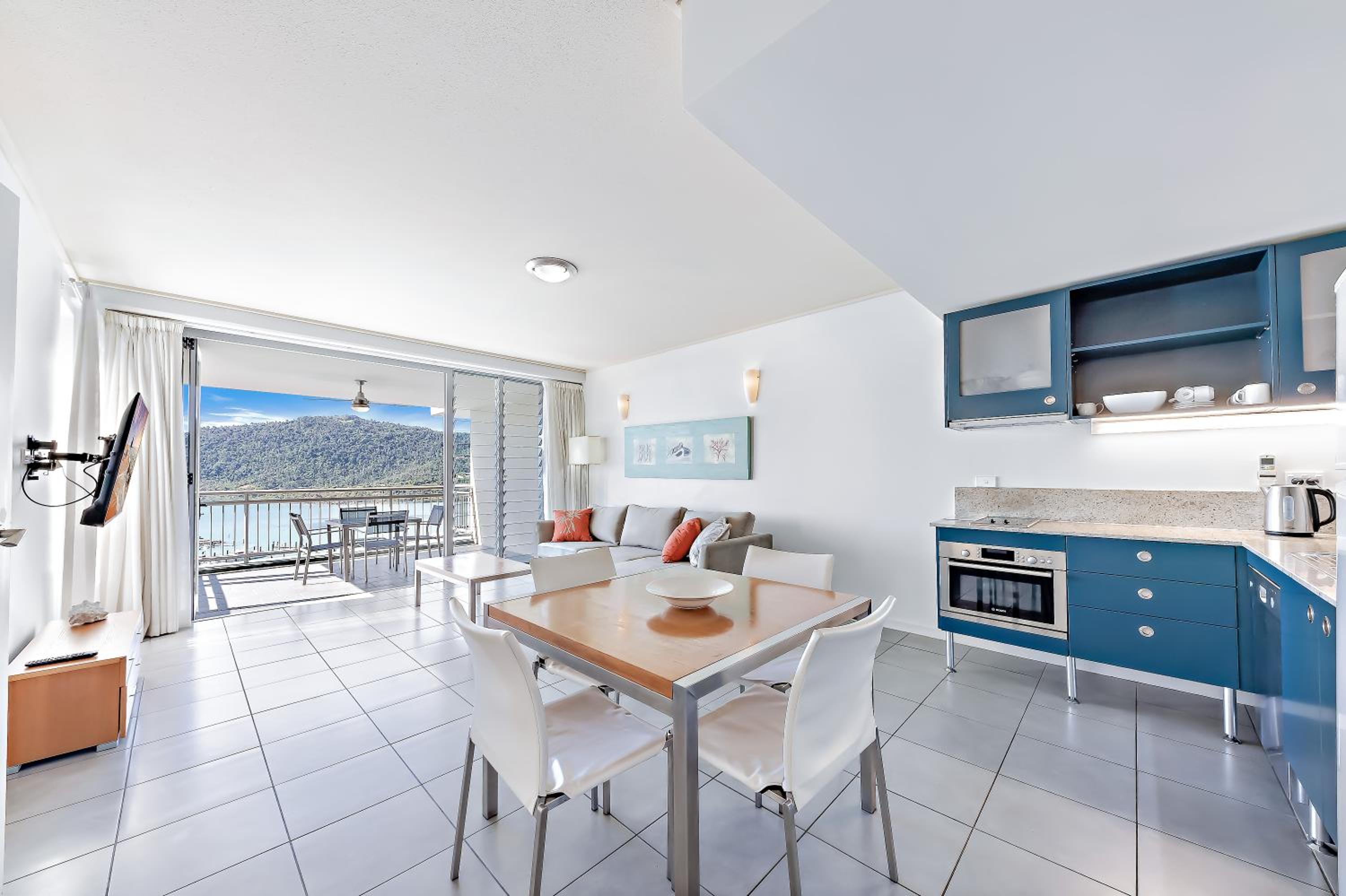 Sails on the Sea - Club Wyndham