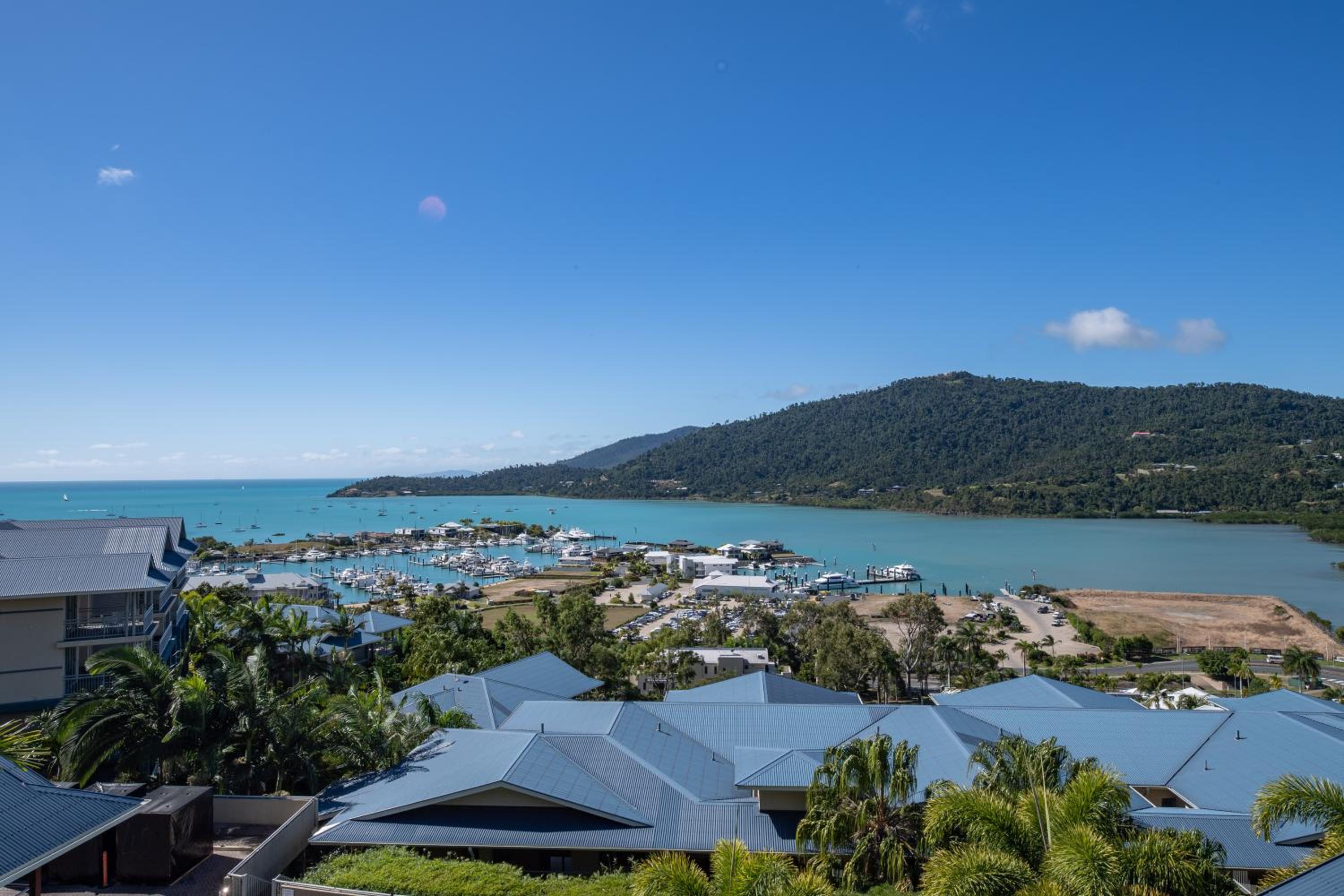 Sails on the Sea - Club Wyndham