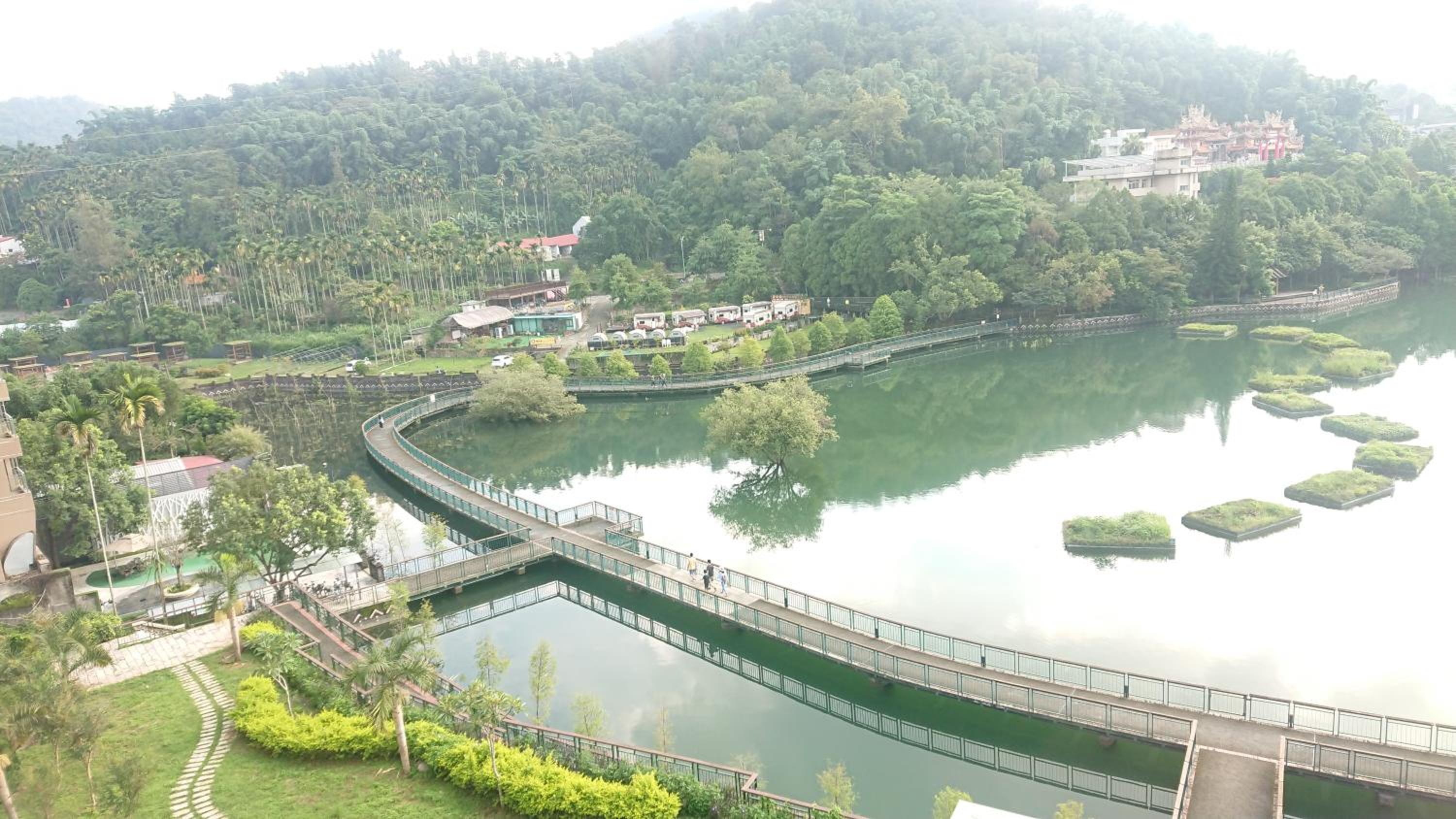 Zhaohong homestay