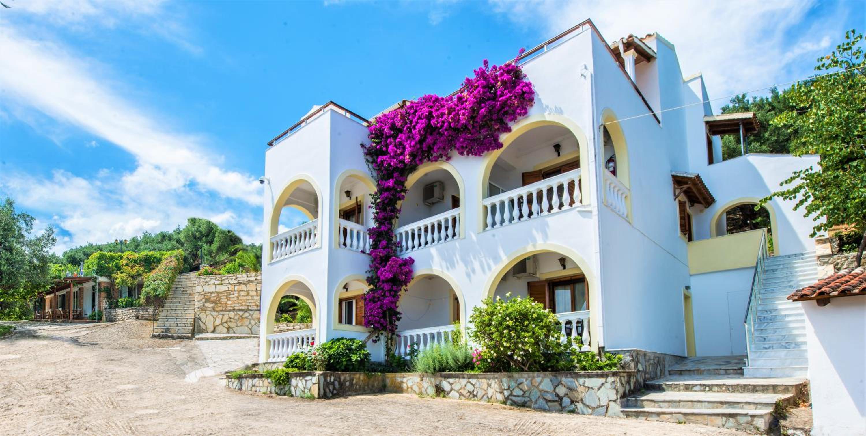 Hotel Dionysos Apartments - Image 1