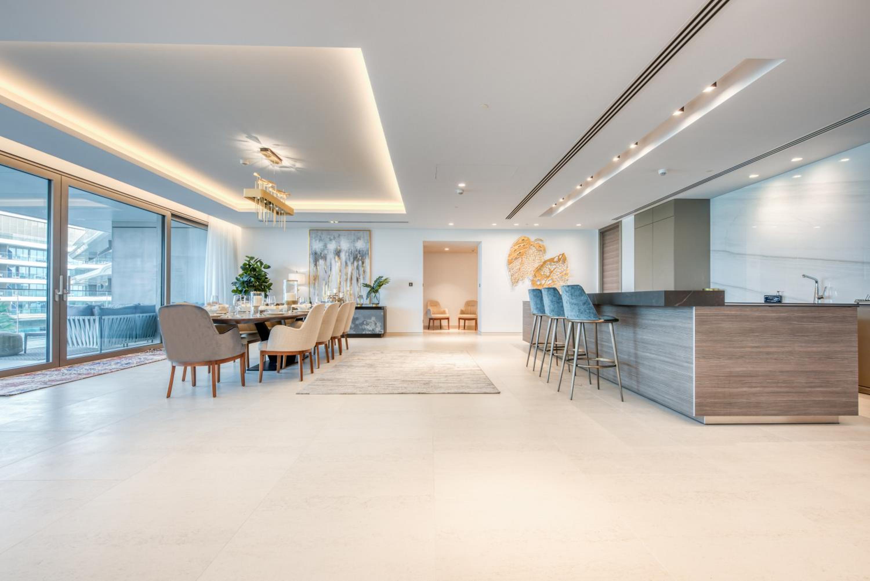 Palm Jumeirah Luxury Apartments by Propr