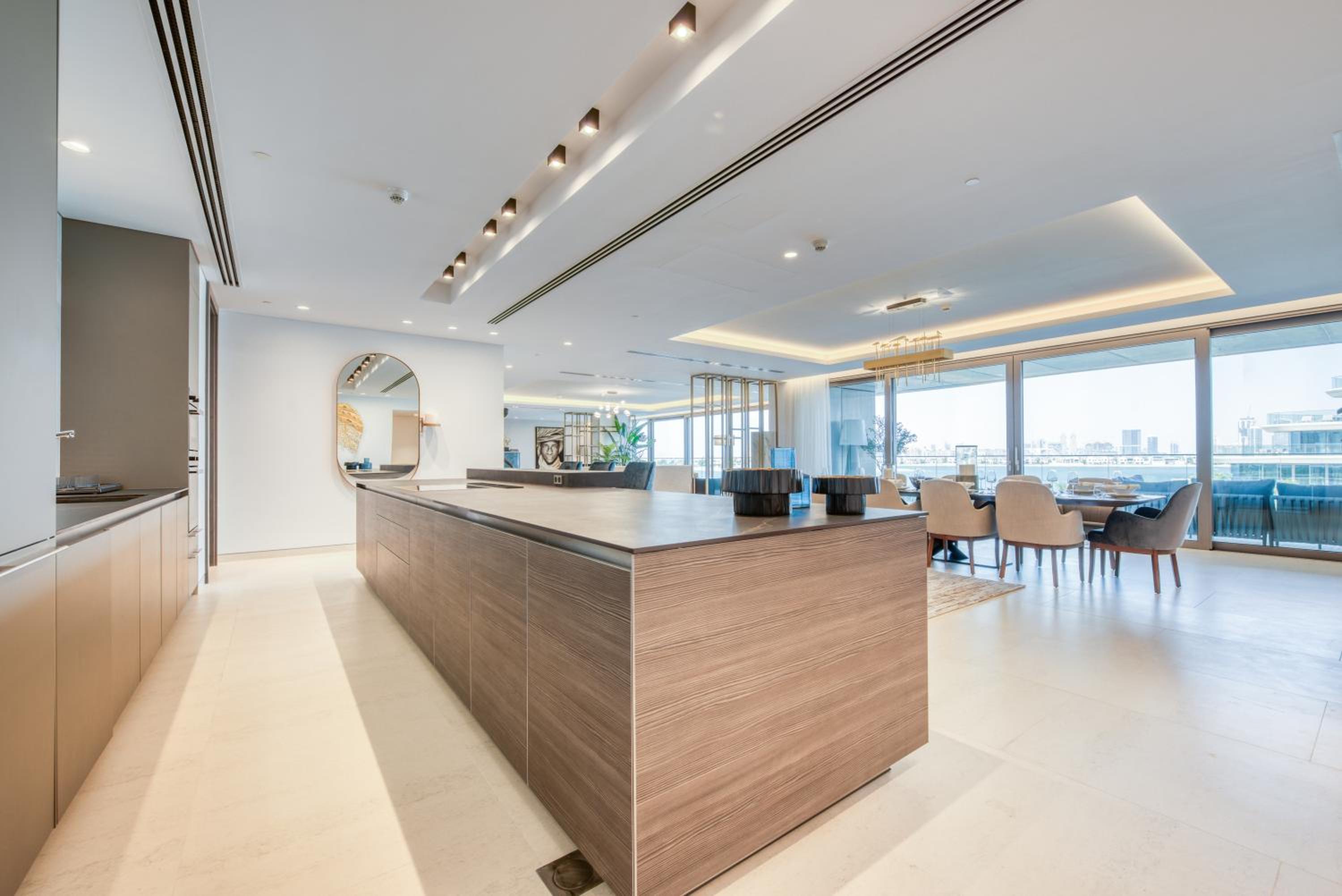 Palm Jumeirah Luxury Apartments by Propr