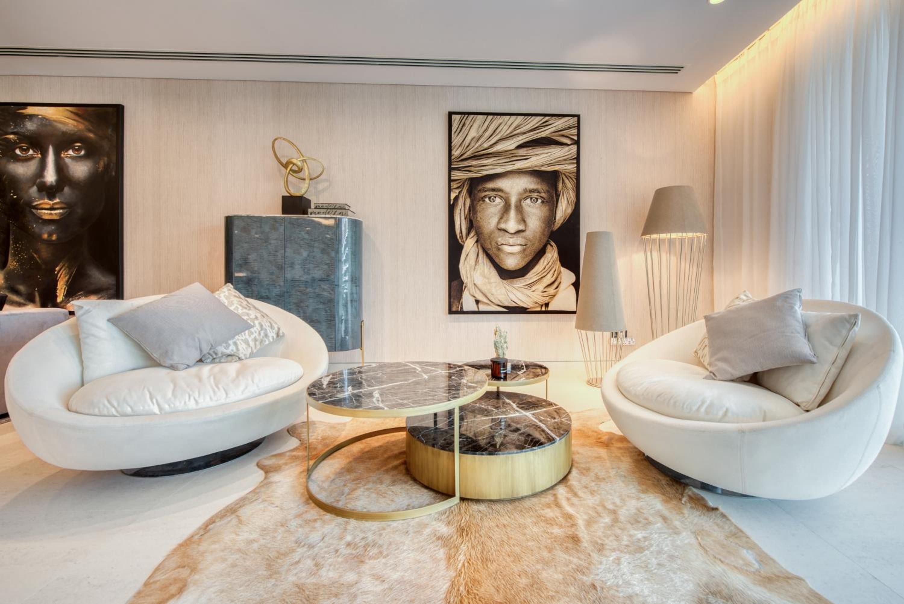 Palm Jumeirah Luxury Apartments by Propr