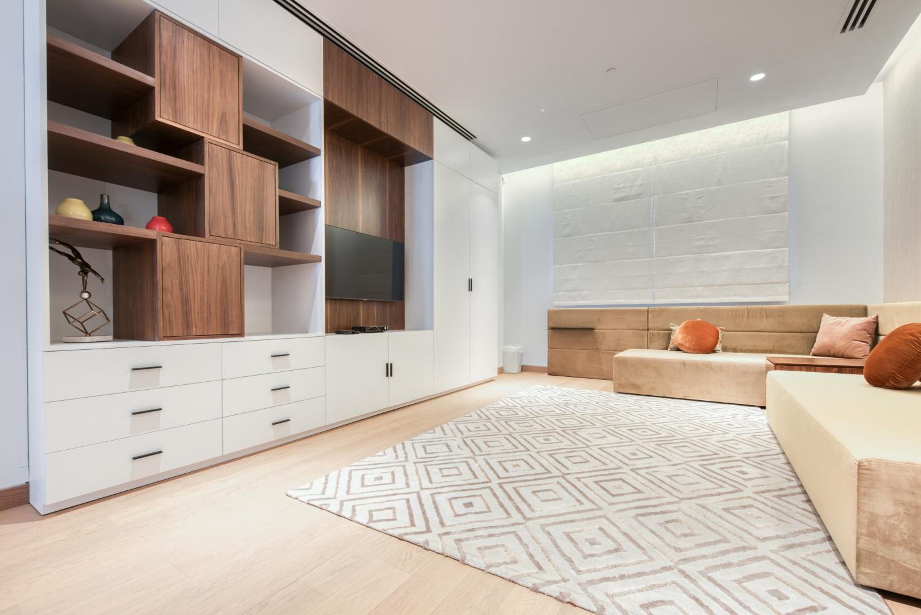 Palm Jumeirah Luxury Apartments by Propr