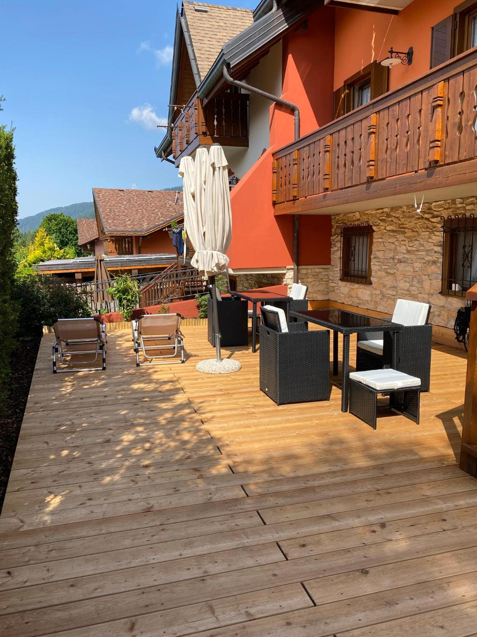 Larici Rooms view 2