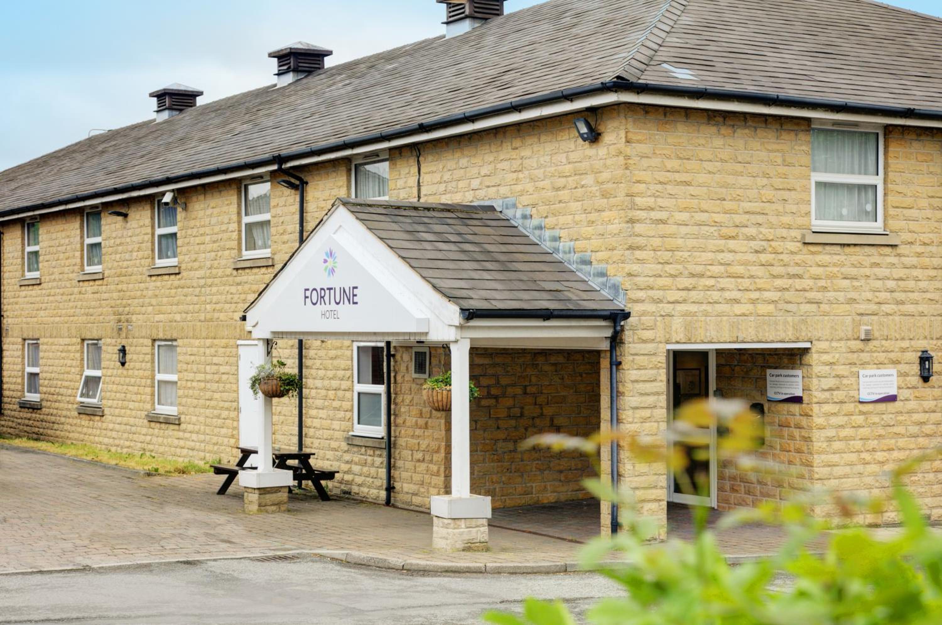 Huddersfield Vacations - Fortune Huddersfield; Sure Hotel Collection by Best Western - Property Image 8