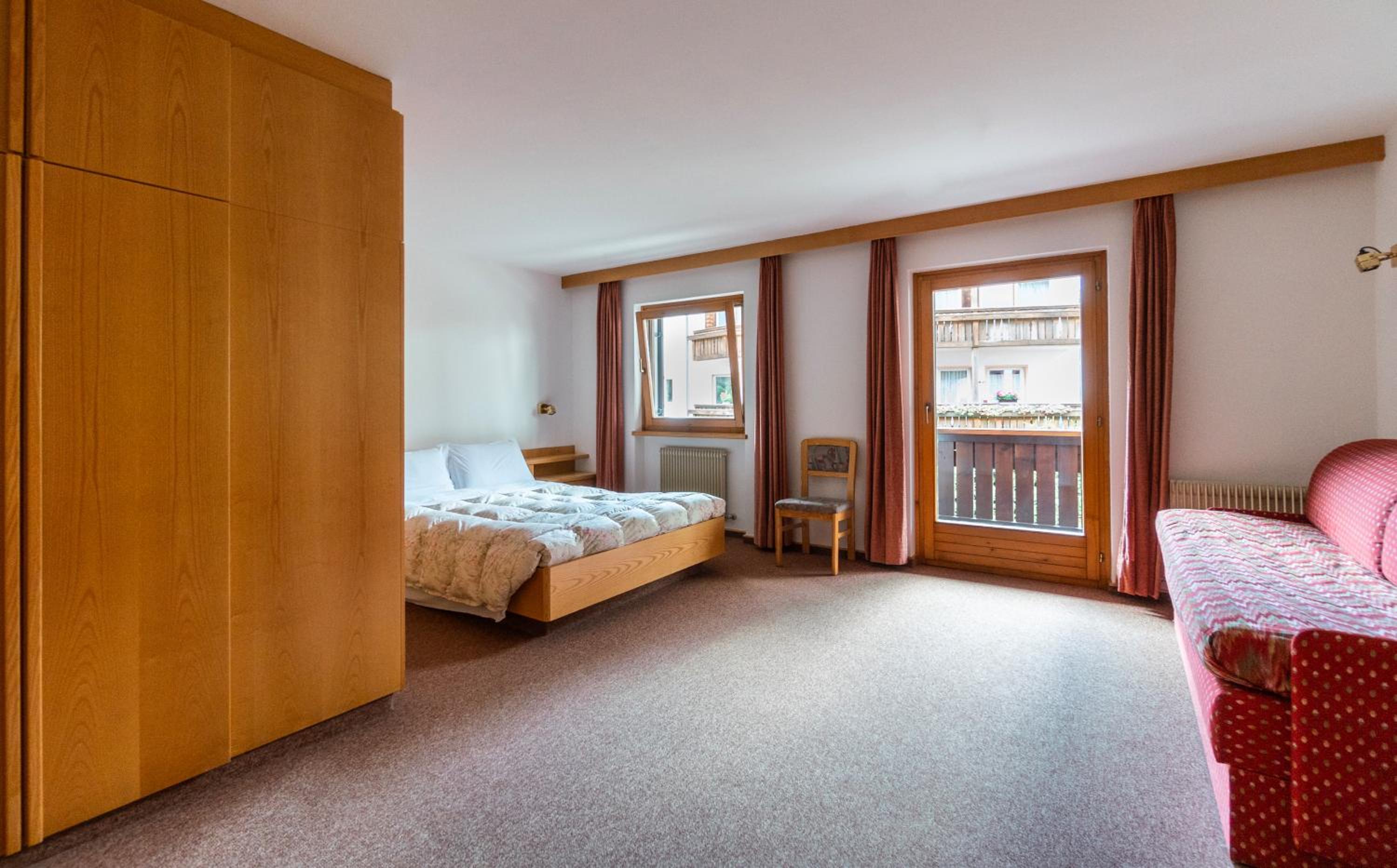 Apartments Lores