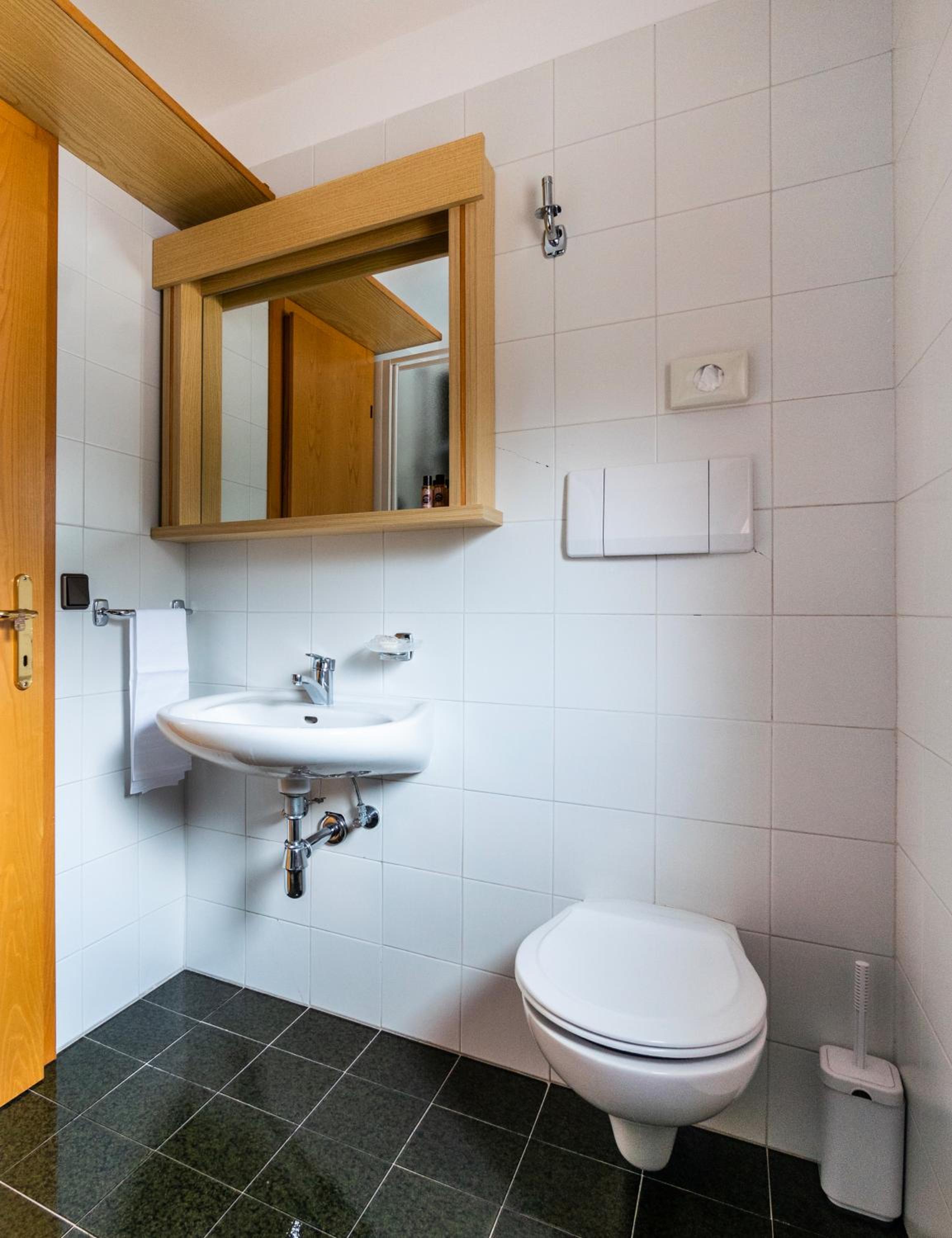 Apartments Lores