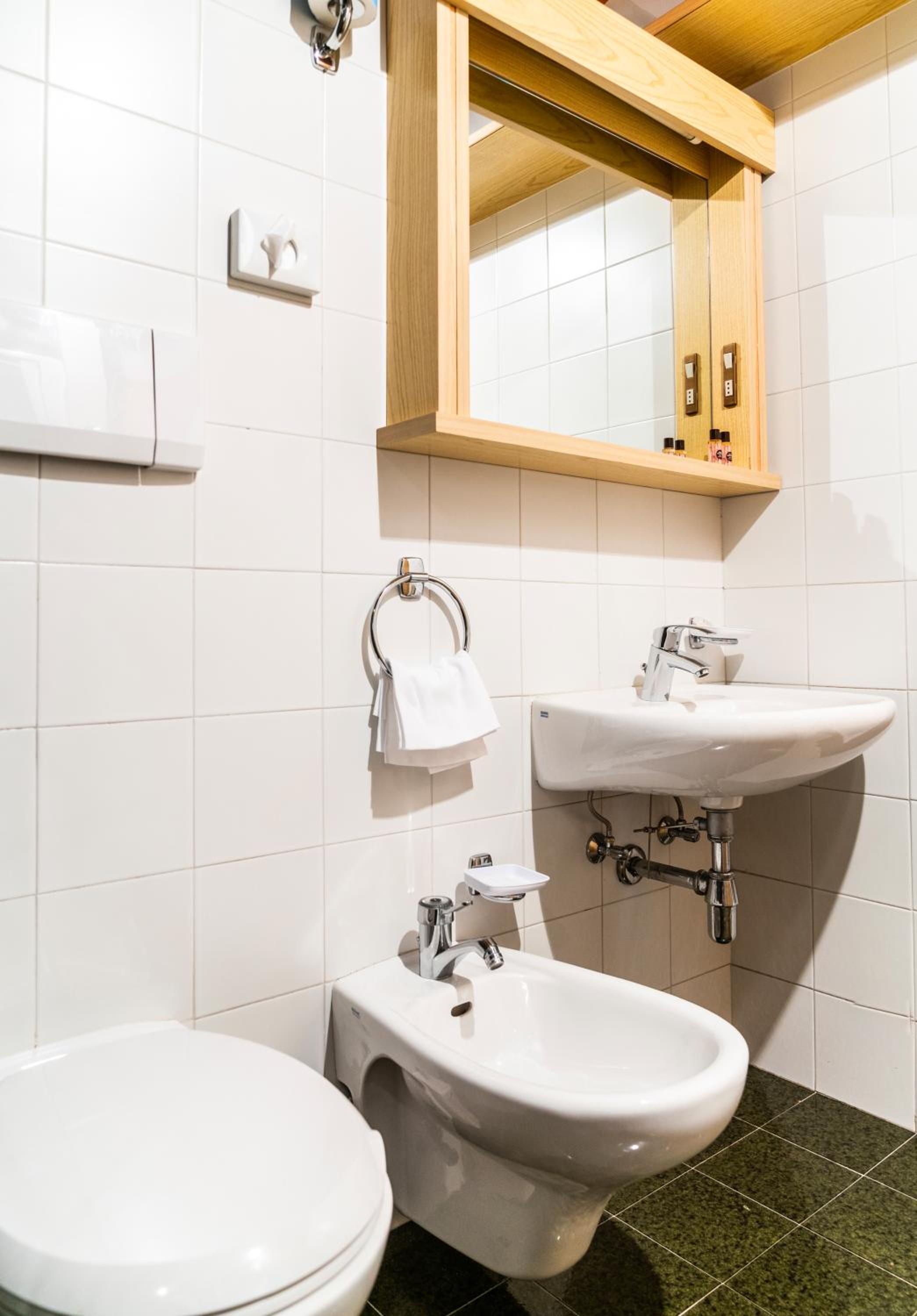 Apartments Lores