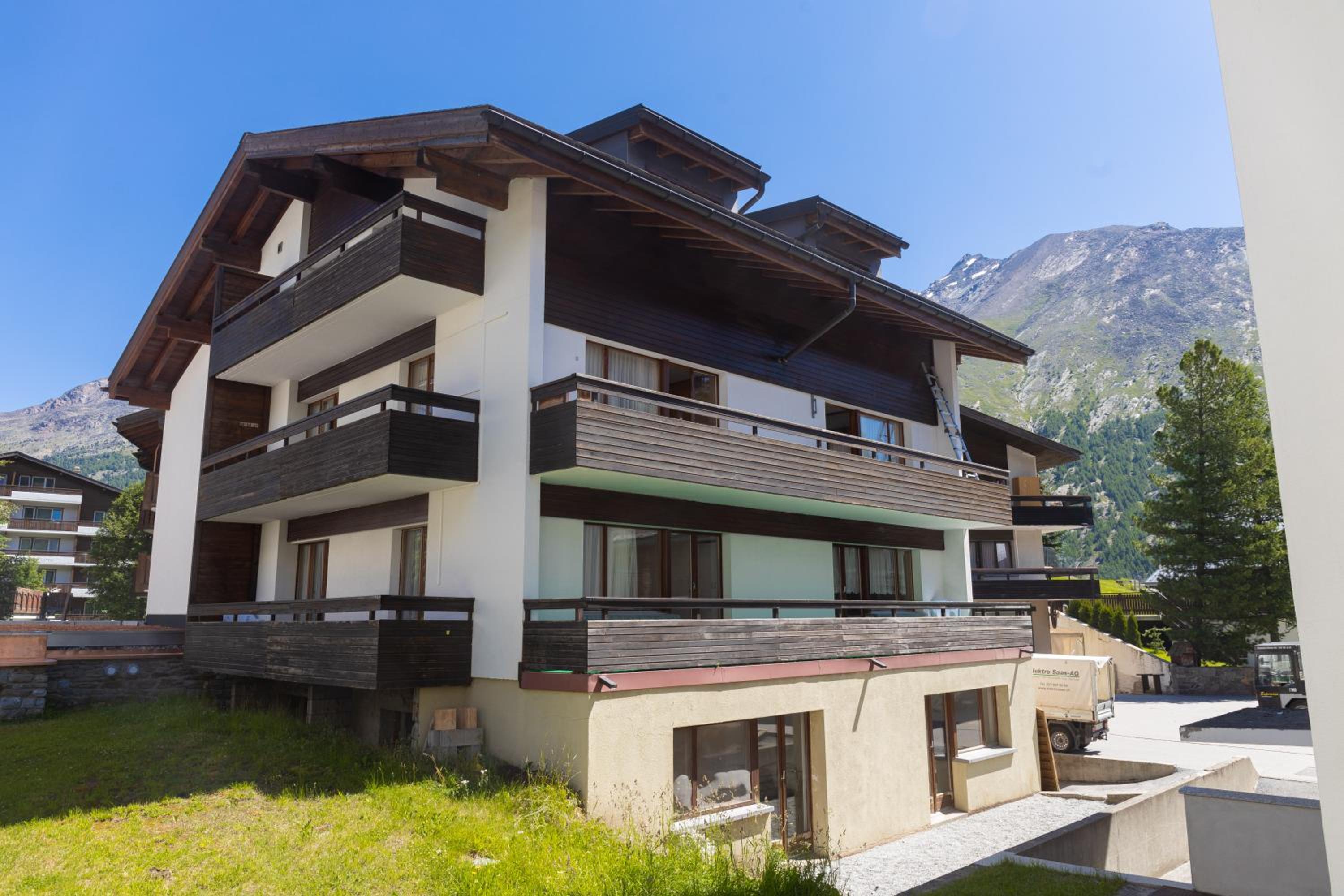 Haus Slalom view 3