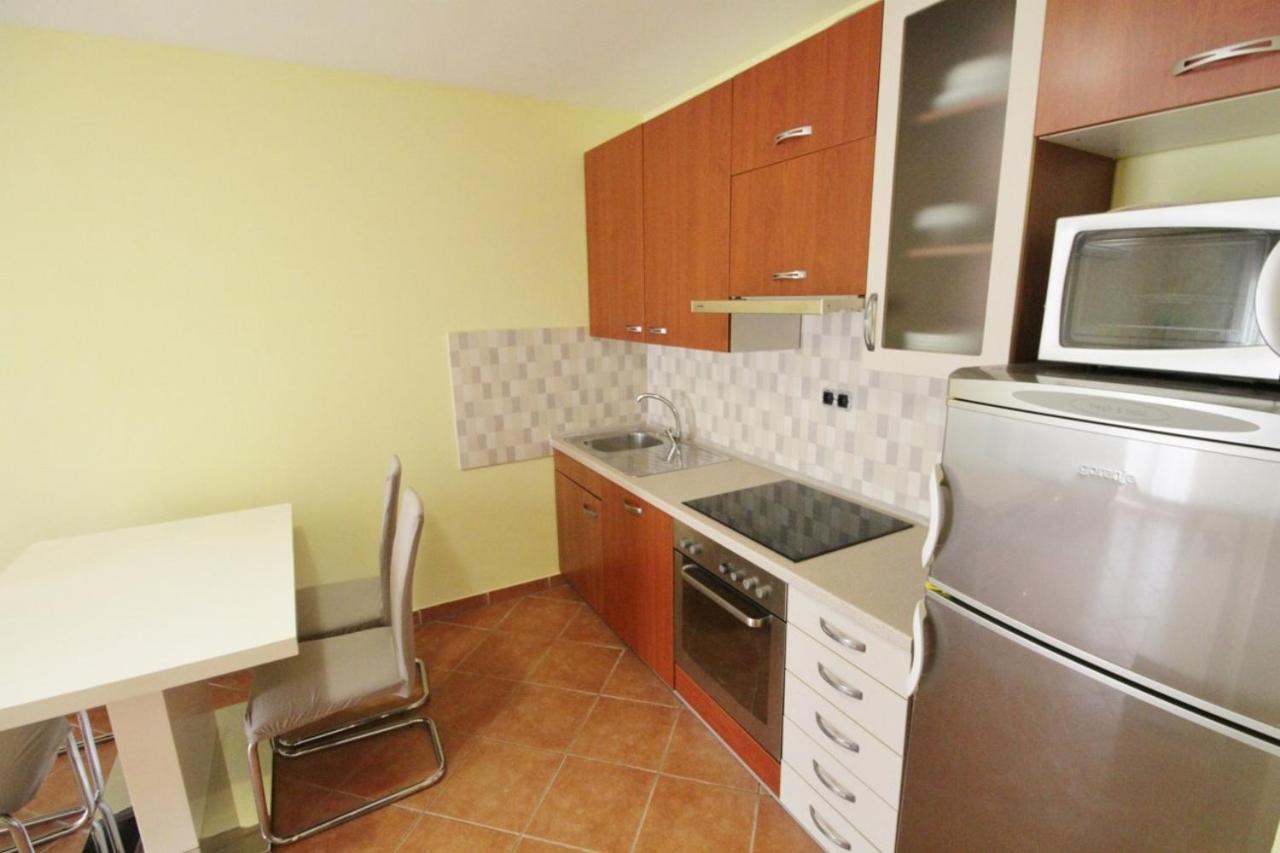 Apartment Arian Zambratija view 5
