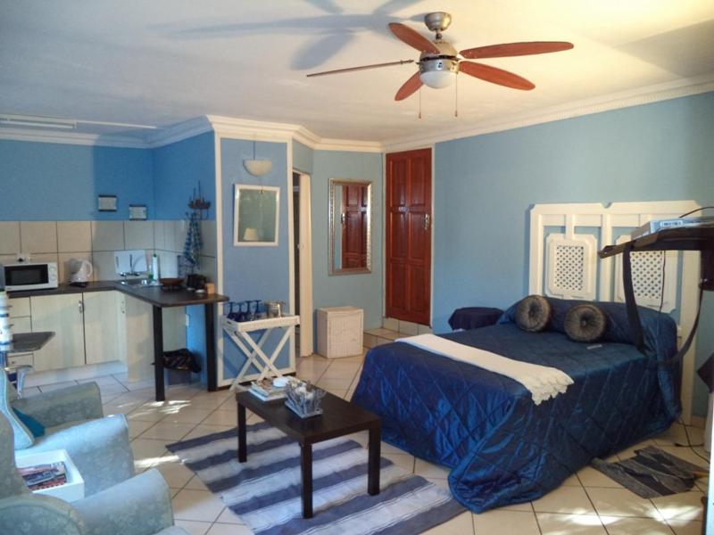 Heatherdale Guesthouse & Shuttle Services