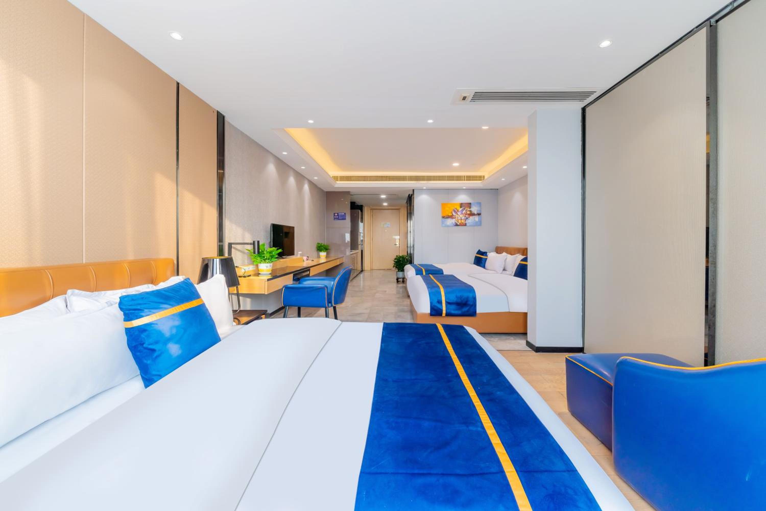 Cloudy International Apartment Beijing Rd A-mall