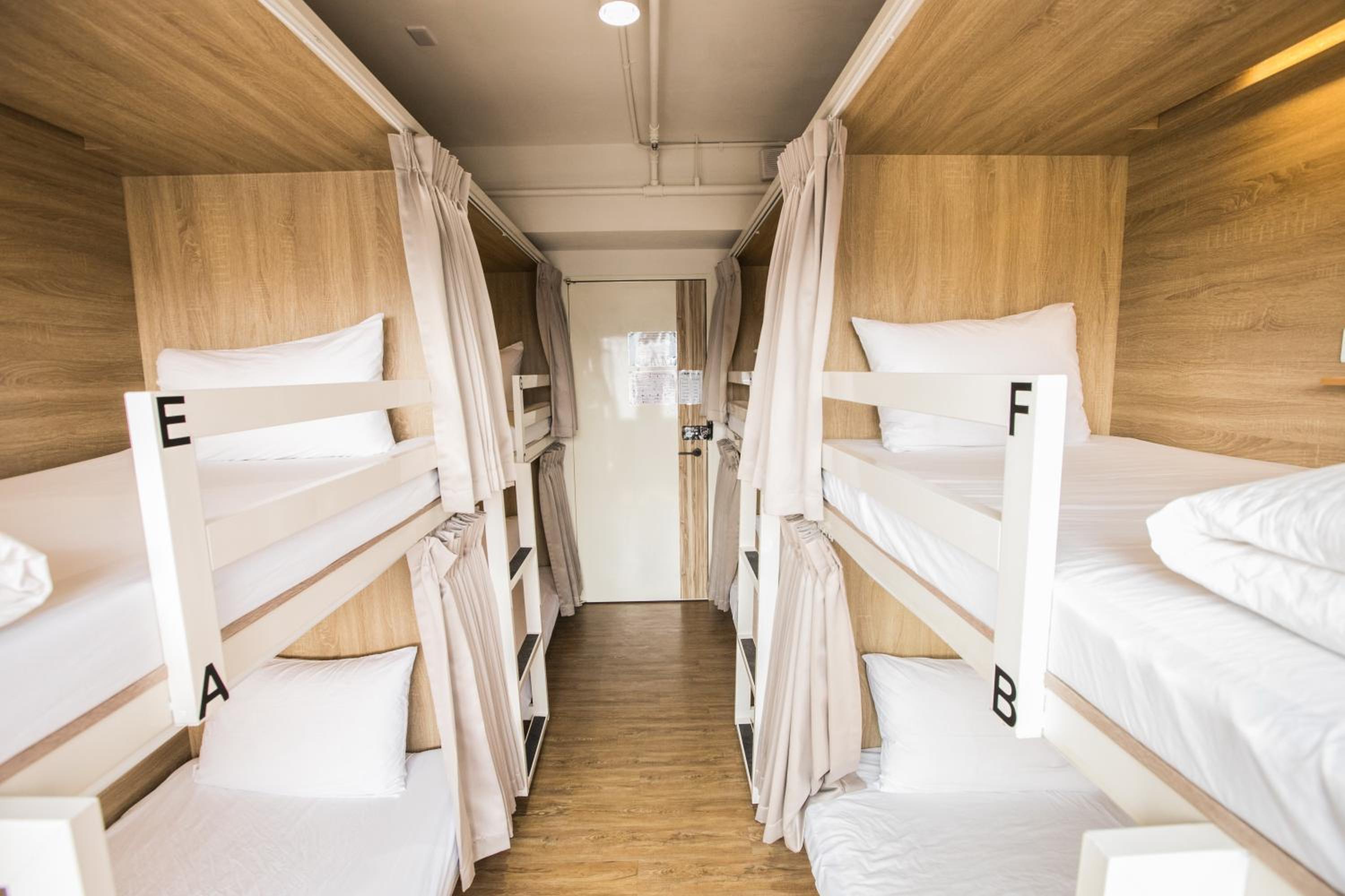 Paper Plane Hostel