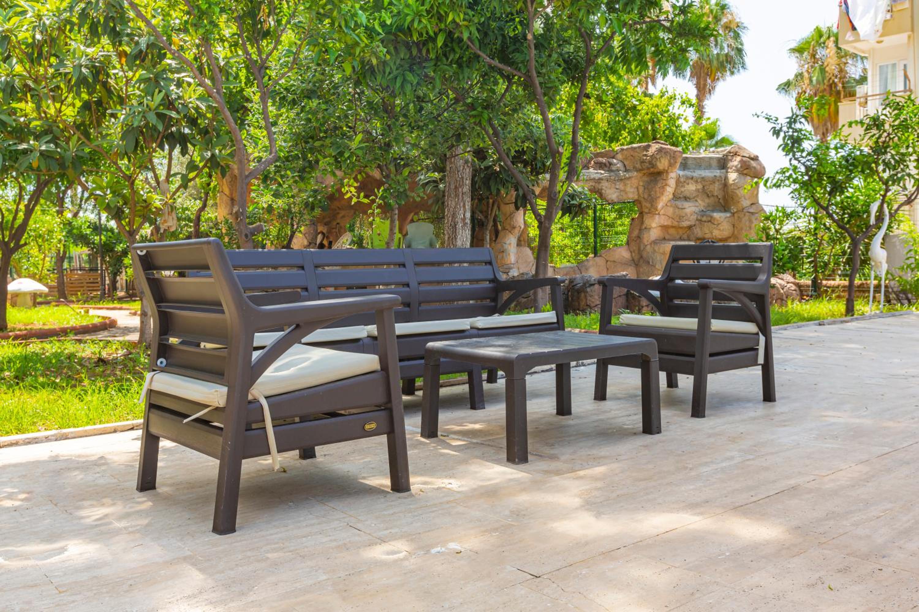 Melissas Suites Lara