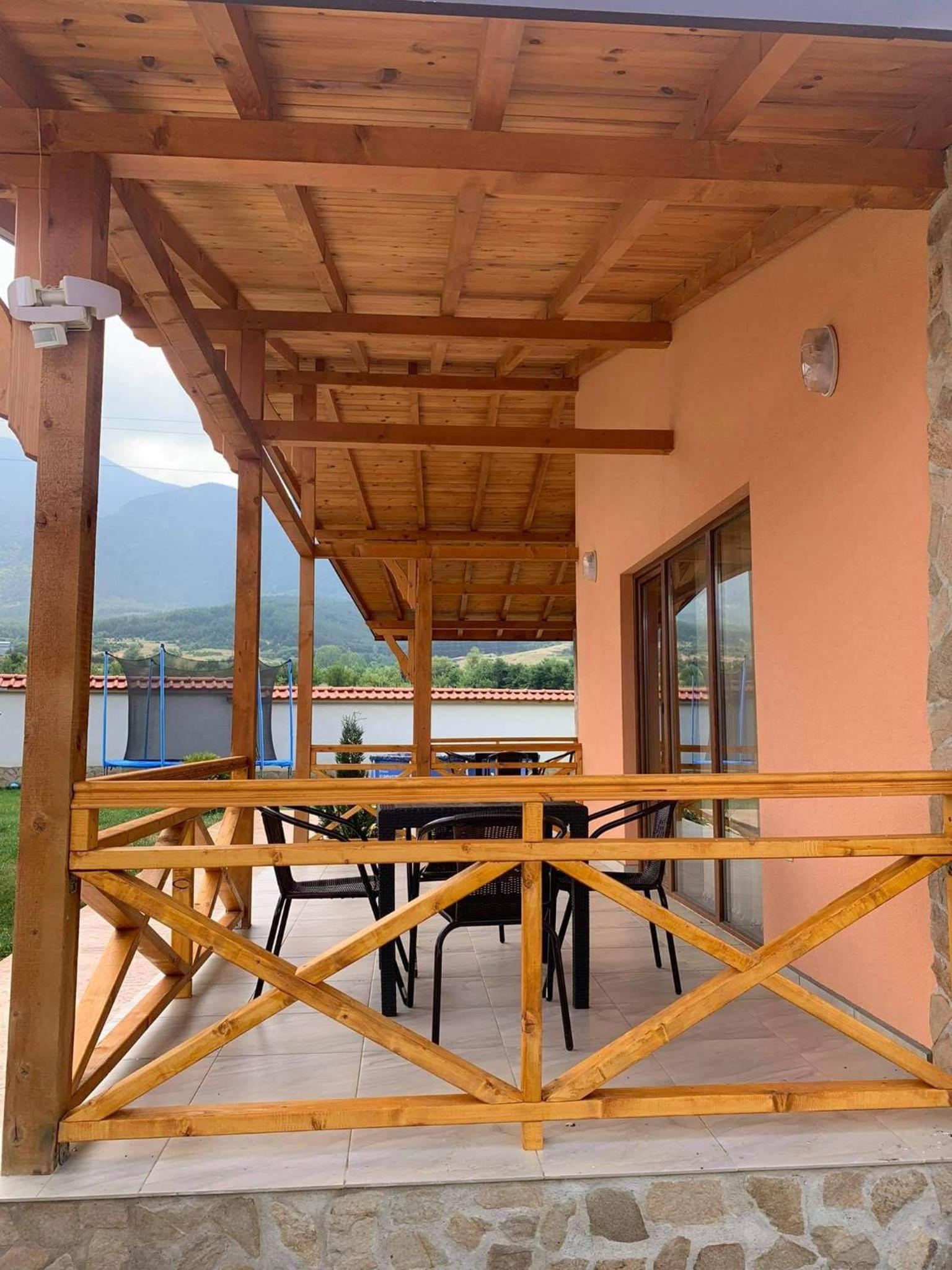 Къщи за гости “Планински Рай” Mountain Paradise