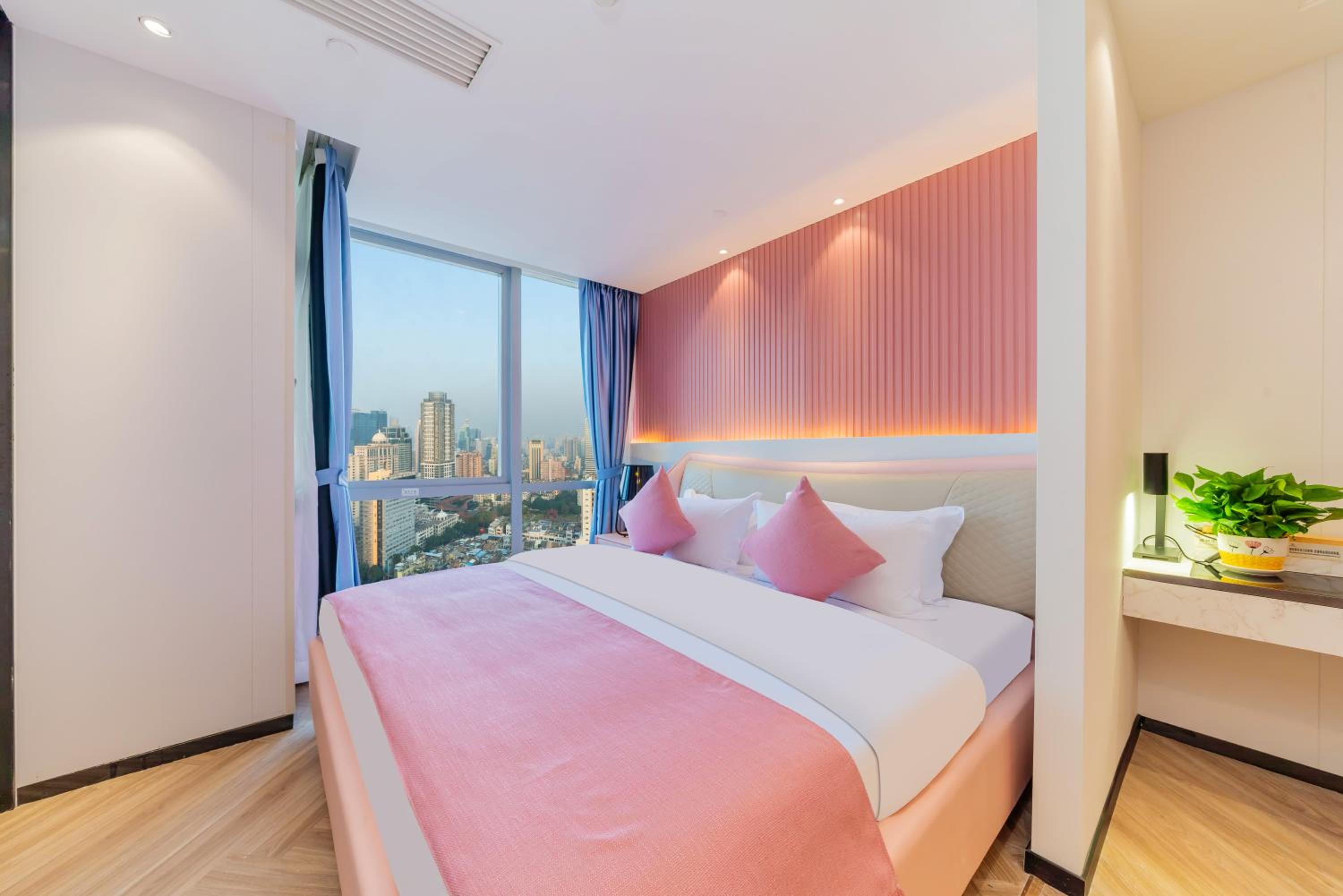 Cloudy International Apartment Beijing Rd A-mall