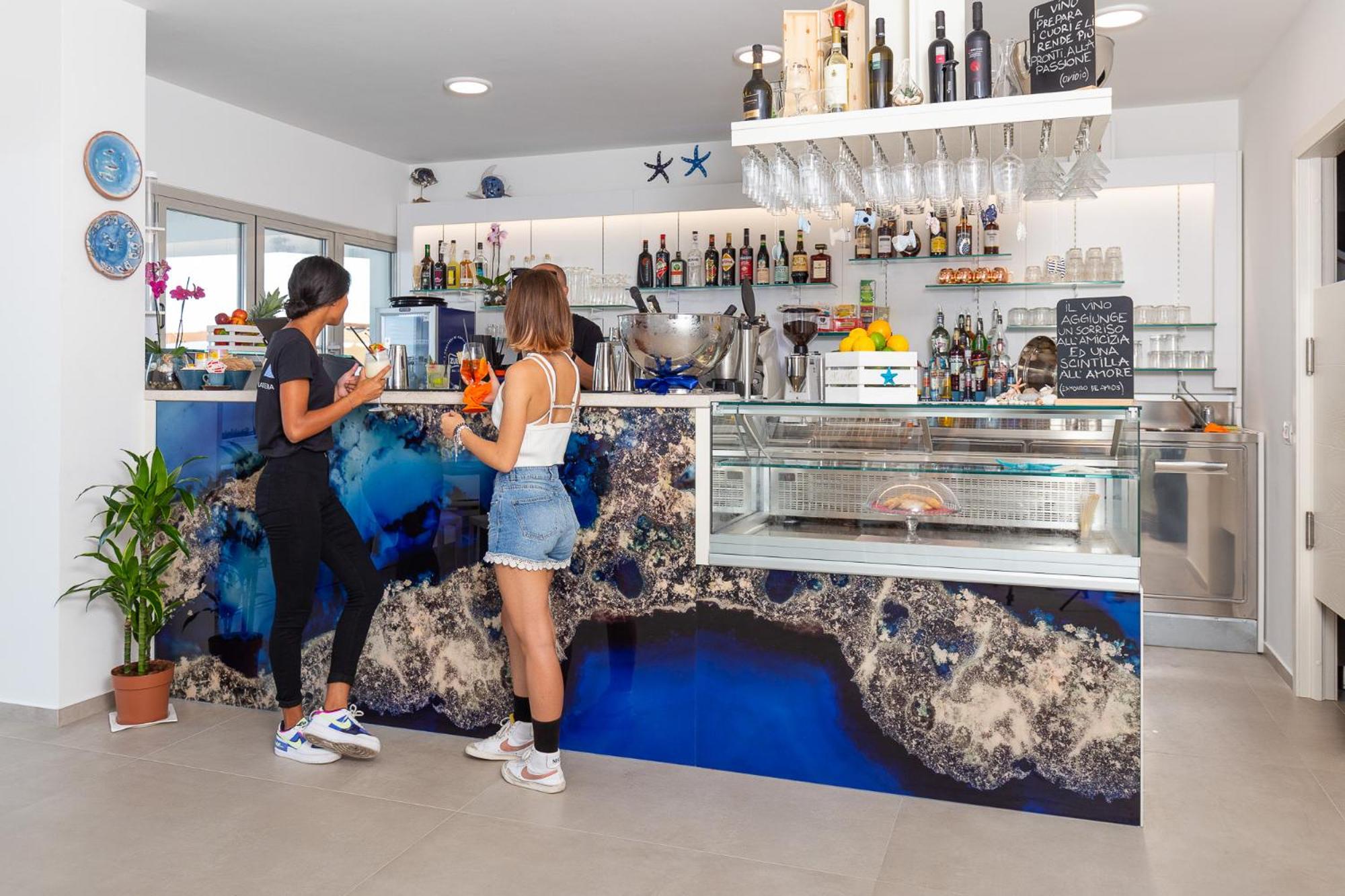 Hotel Caramare - Image 1