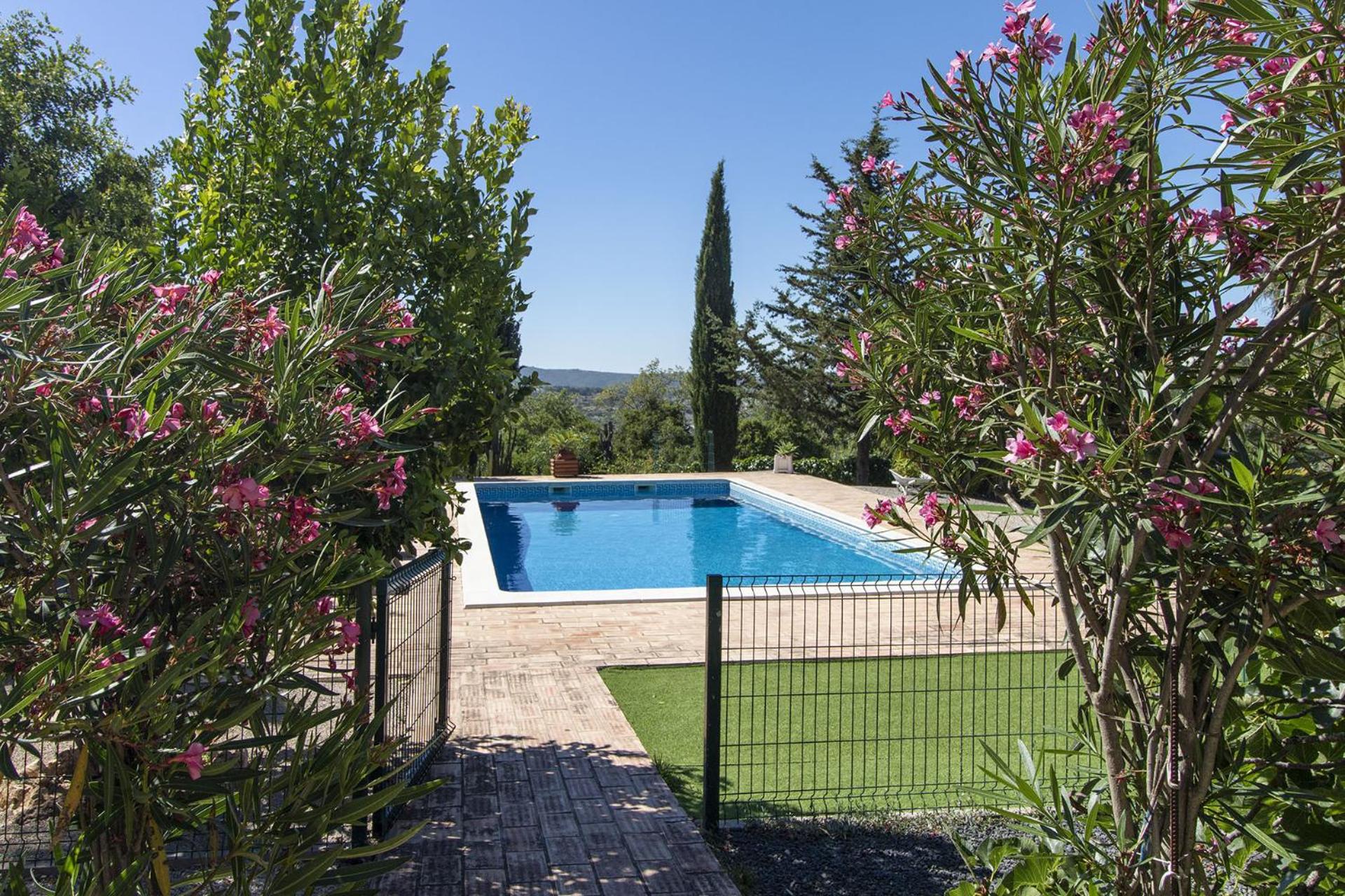 Monte das Palmeiras by Algarve Holidays