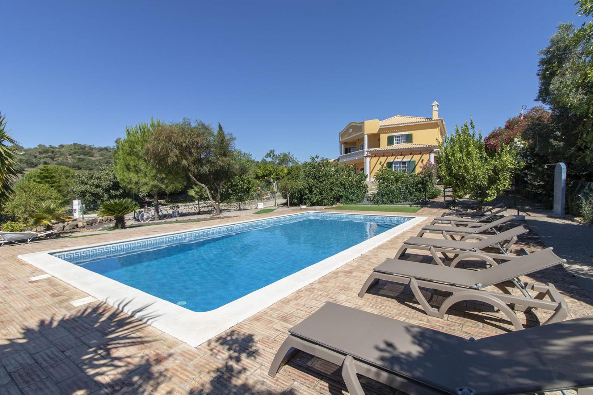 Monte das Palmeiras by Algarve Holidays