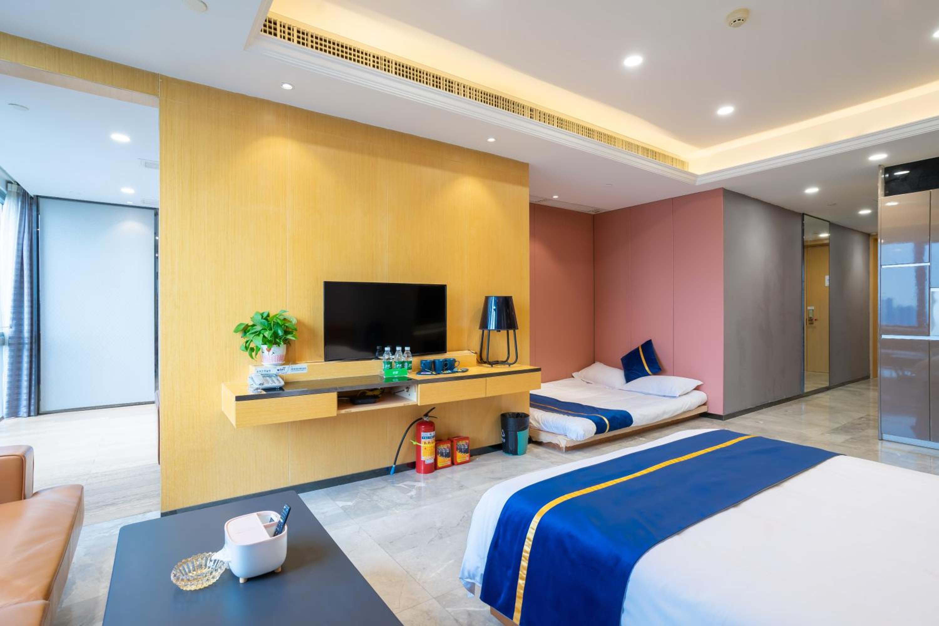 Cloudy International Apartment Beijing Rd A-mall