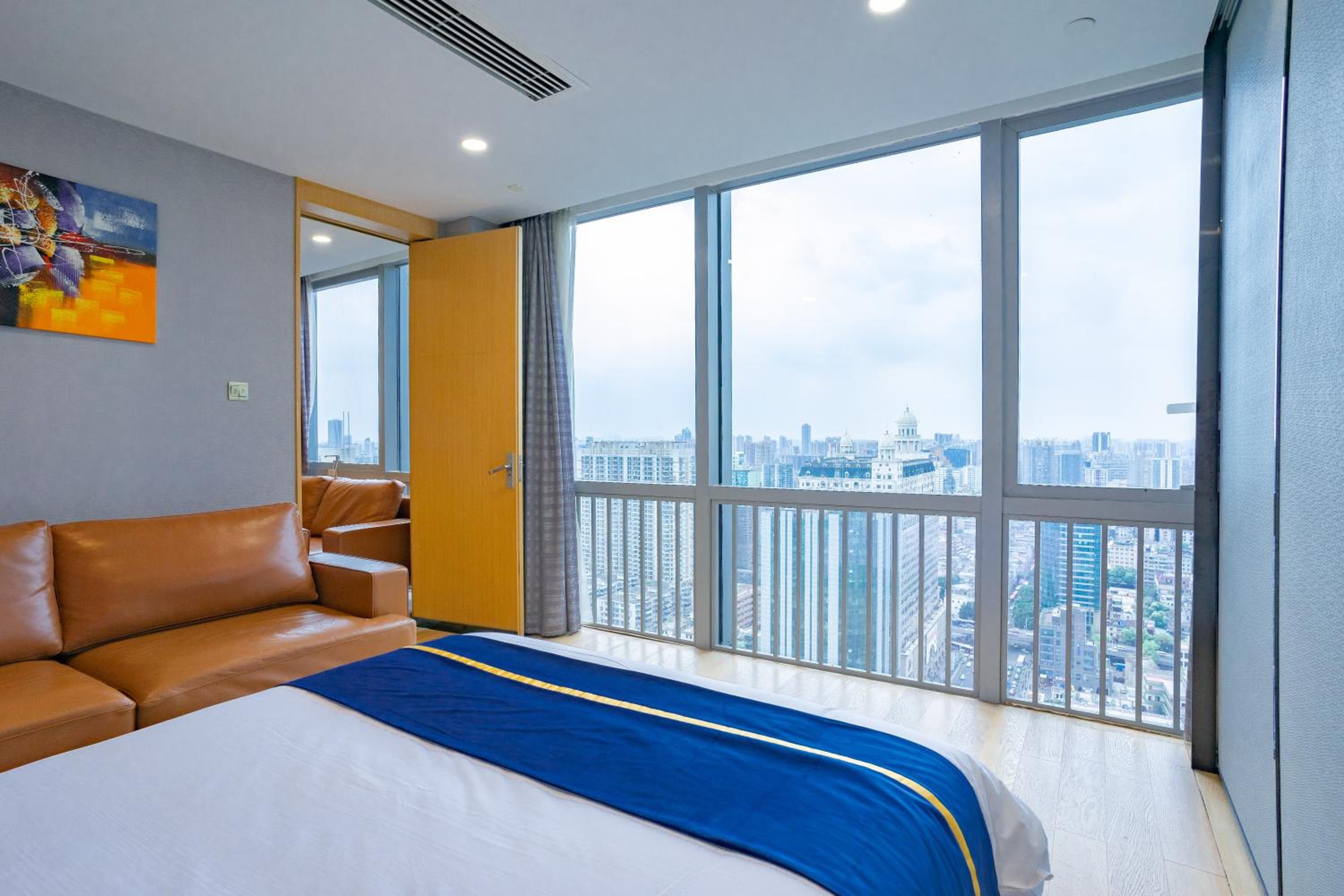 Cloudy International Apartment Beijing Rd A-mall