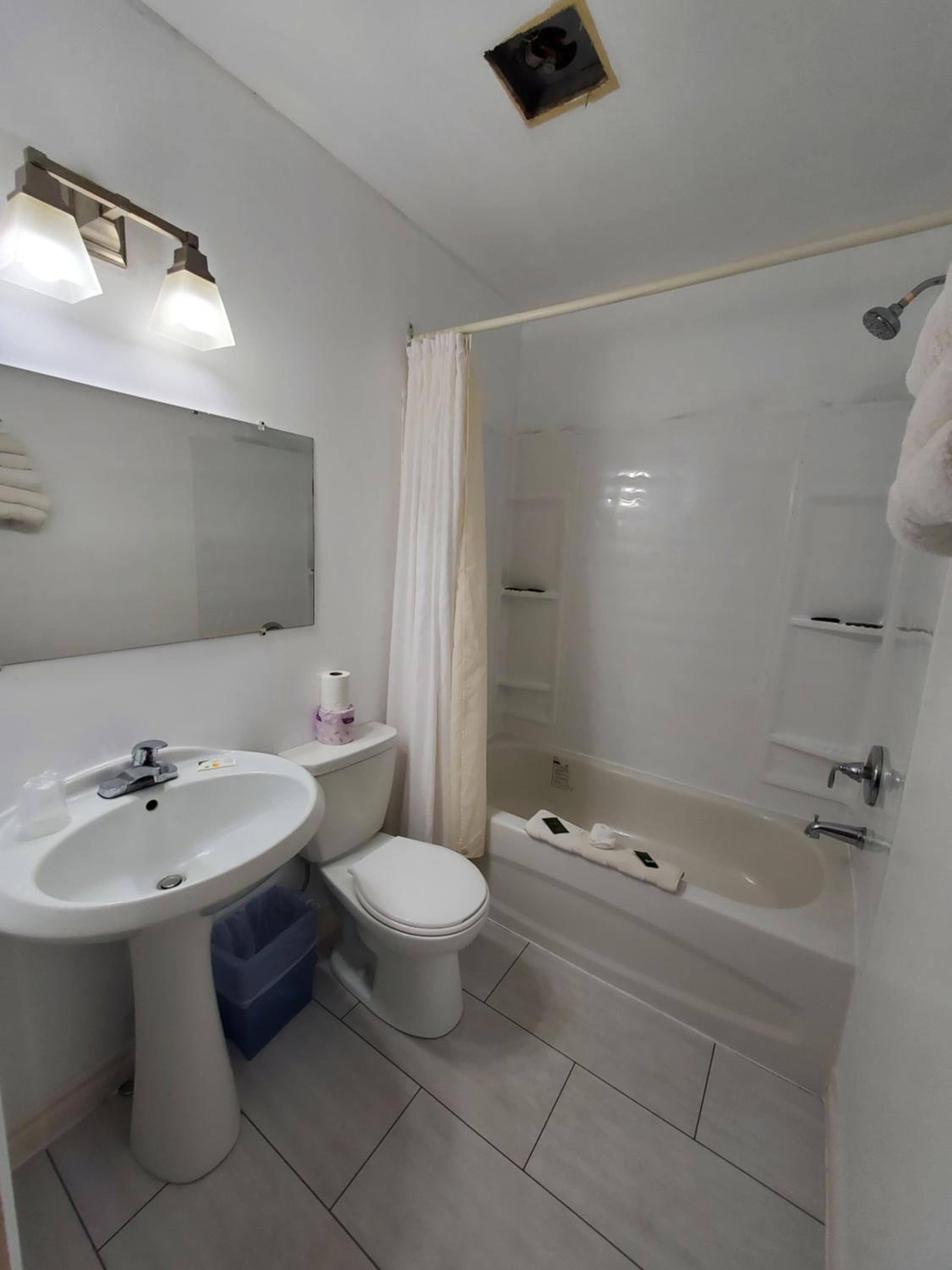 Wiarton Willys Inn