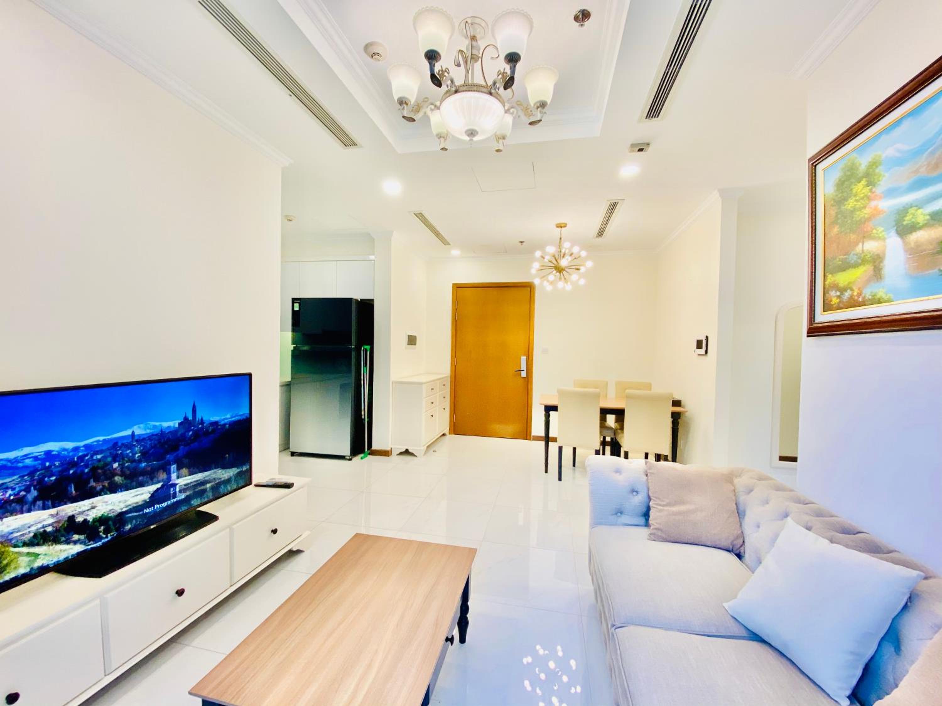 The Luxe Nest Landmark 81