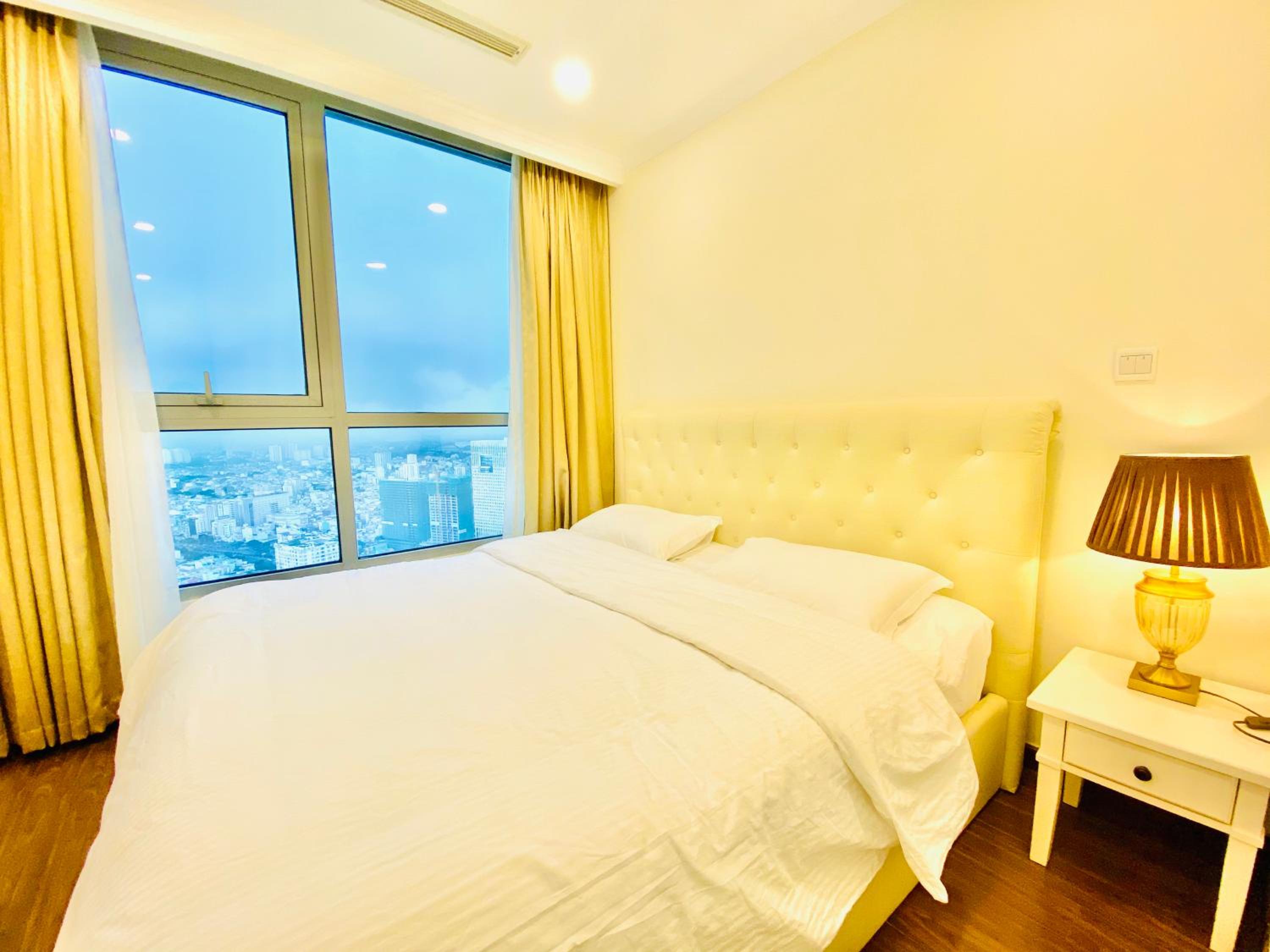 The Luxe Nest Landmark 81